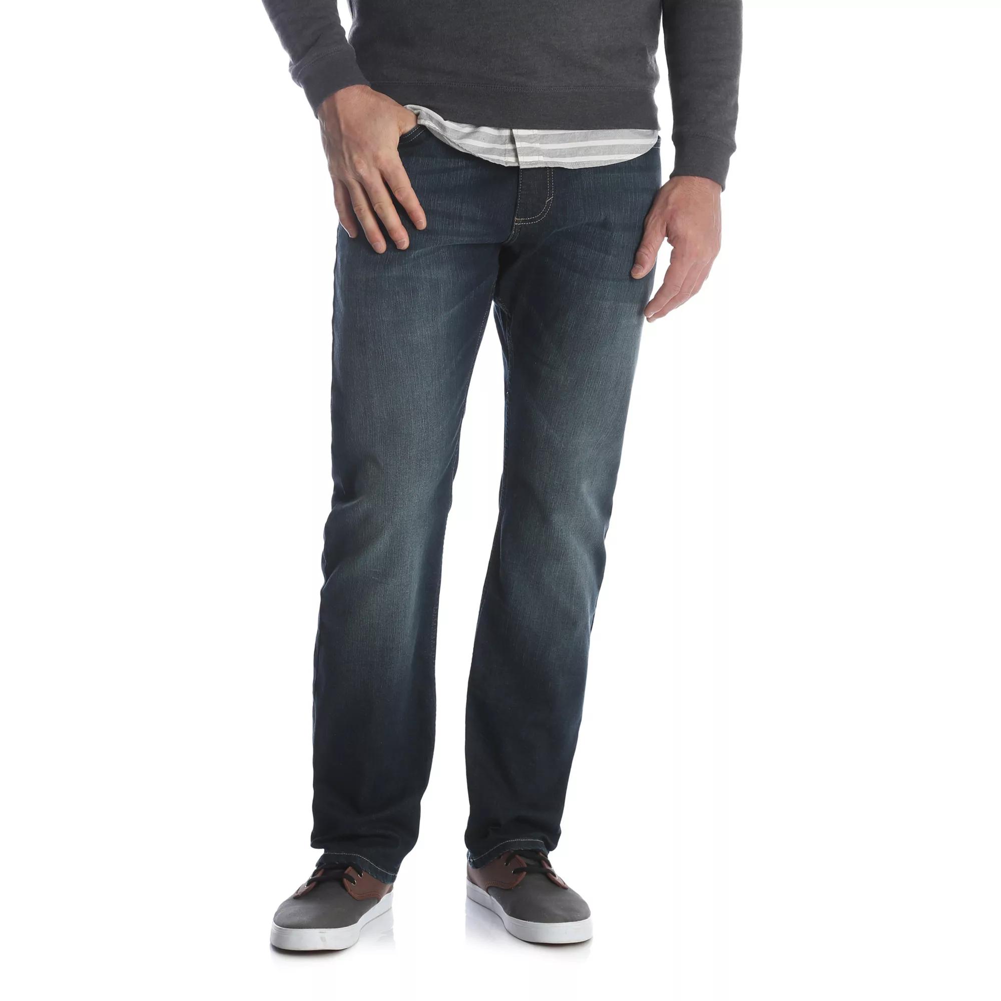 Men's Wrangler Athletic-Fit Stretch Jeans,  Product Image