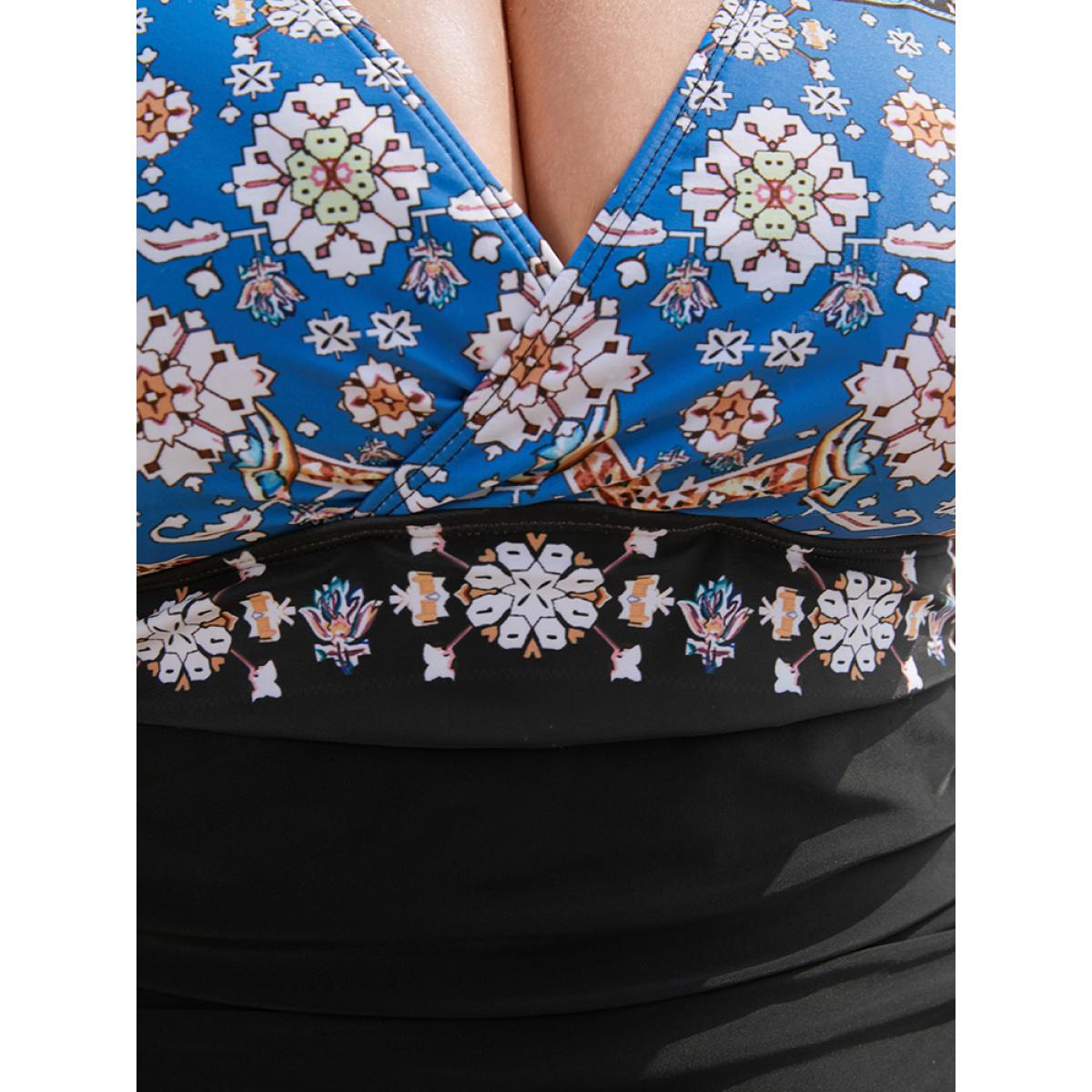 Plus Size Bandana Patchwork Ruched Wrap One Piece Swimsuit Women's Swimwear Black Vacation Adjustable Straps Curve Bathing Suits High stretch One Pieces BloomChic 26/4X Product Image