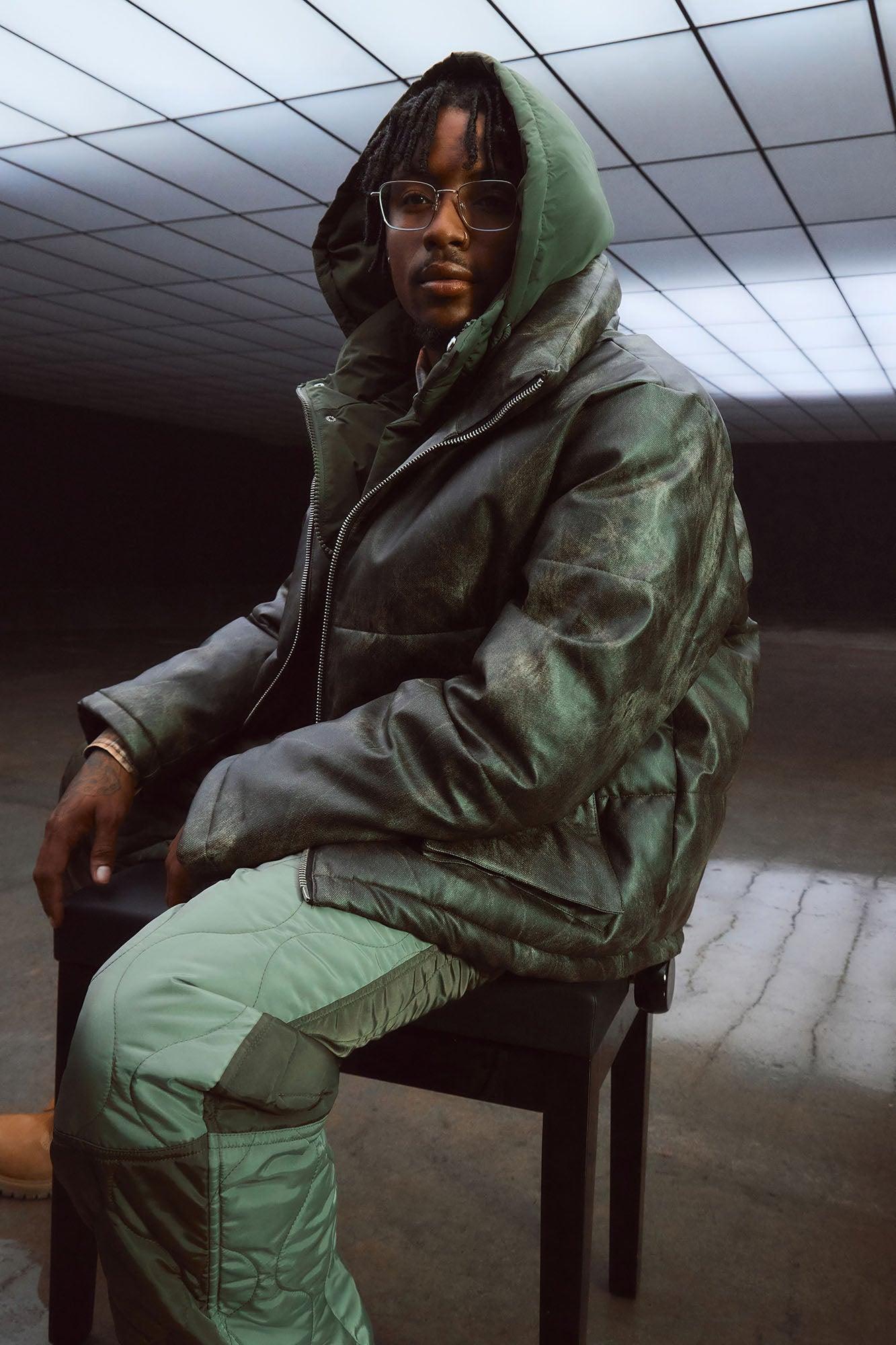 Cyclone Puffer Jacket - Olive Male Product Image