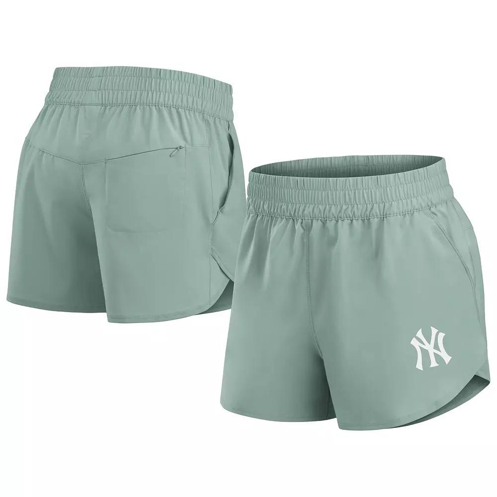 Women's Fanatics Green New York Yankees Studio Woven Vibe Shorts, Size: Large Product Image