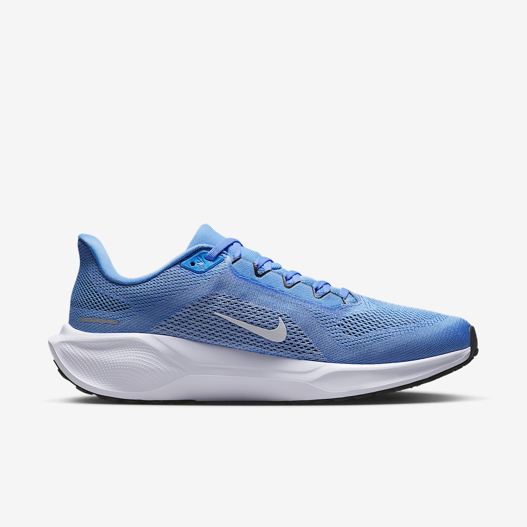 UNC Pegasus 41 Men's Nike College Road Running Shoes Product Image
