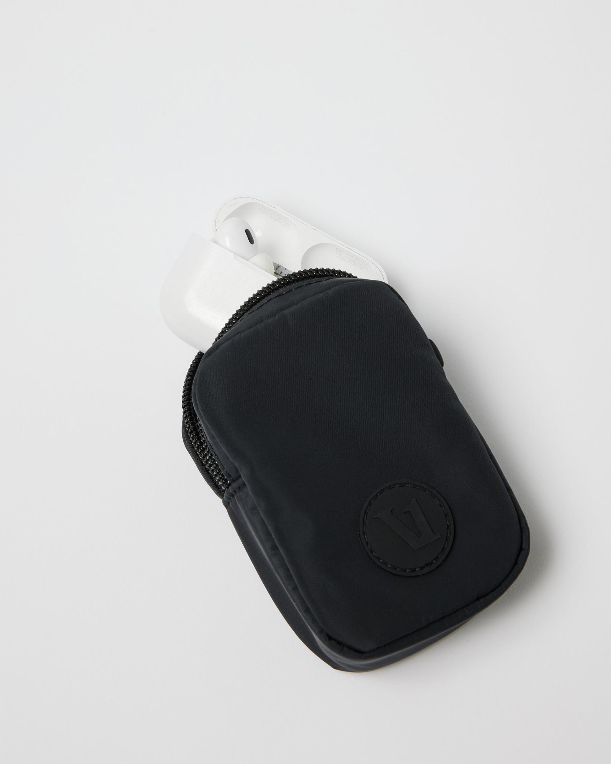 Pursuits Pouch Product Image