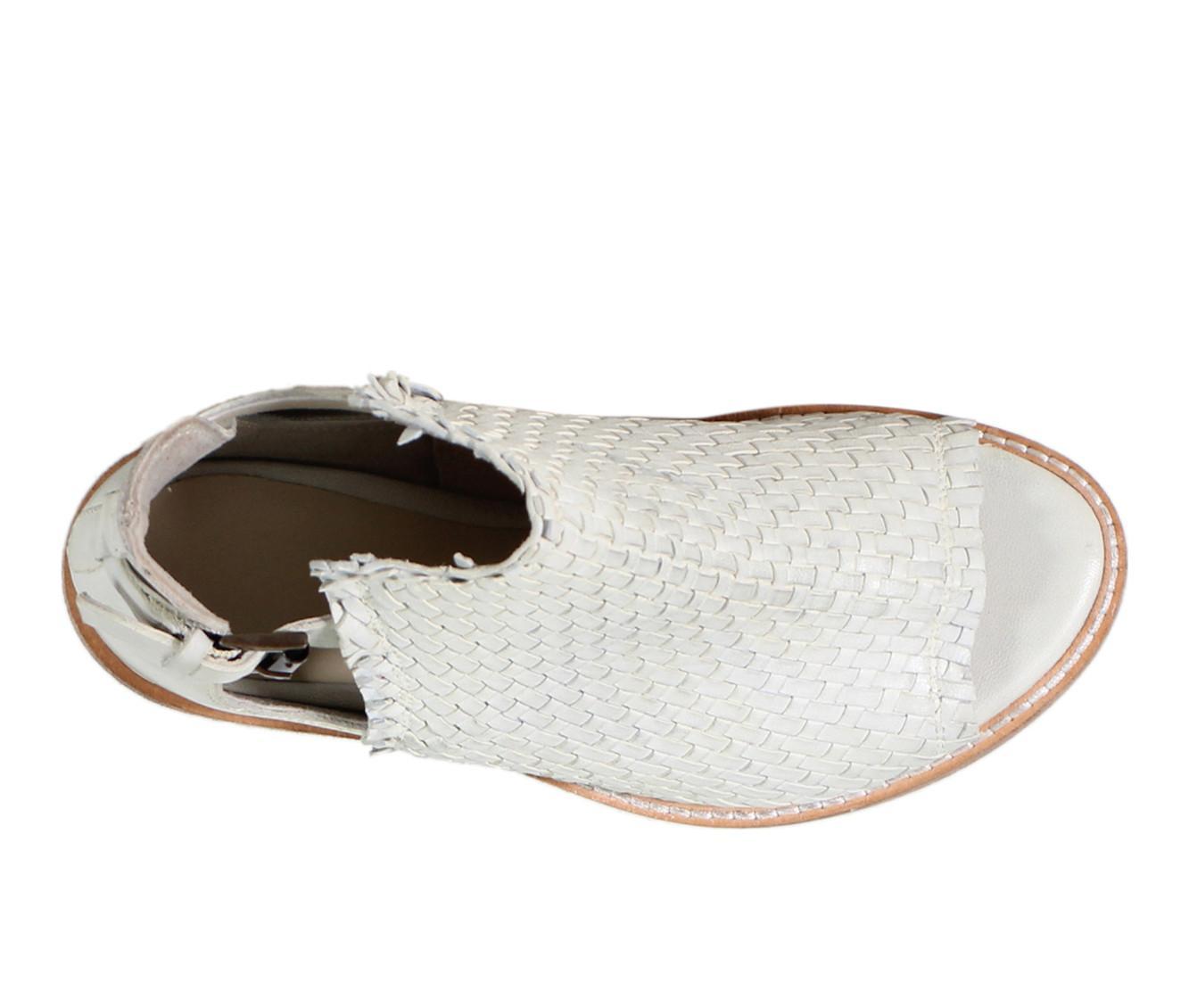 Women's DIBA TRUE Zest Fully Booties Product Image