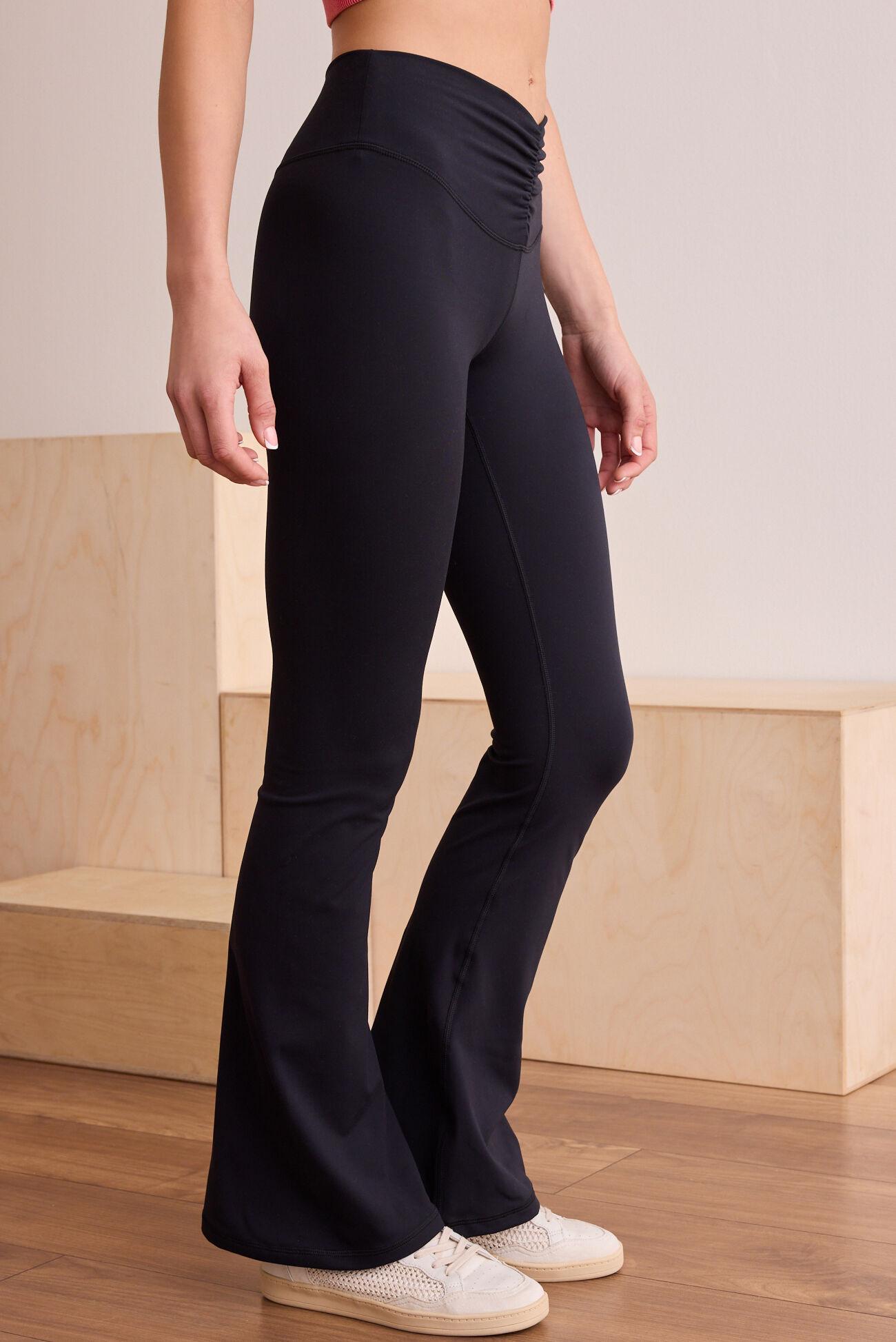 Victory Lap Ruched Leggings Product Image