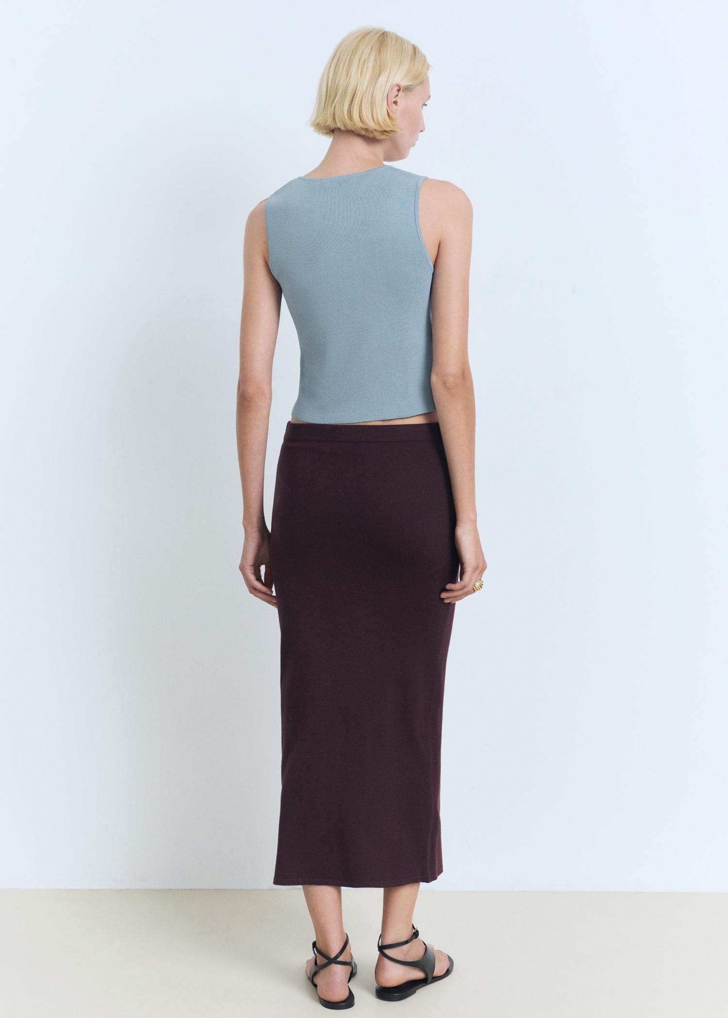 Low-cut knitted crop top - Women | MANGO USA Product Image