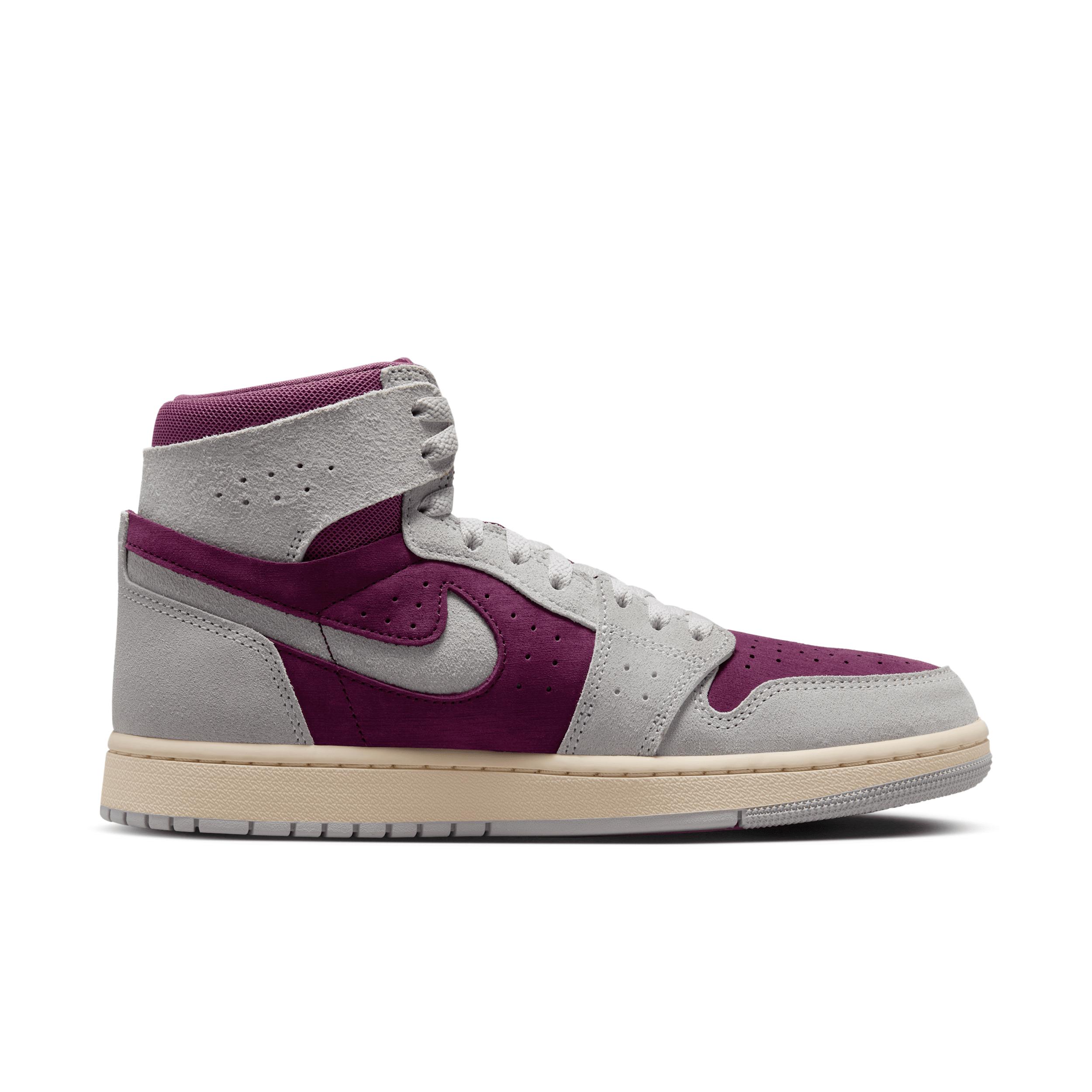 Air Jordan 1 Zoom CMFT 2 Women's Shoes Product Image