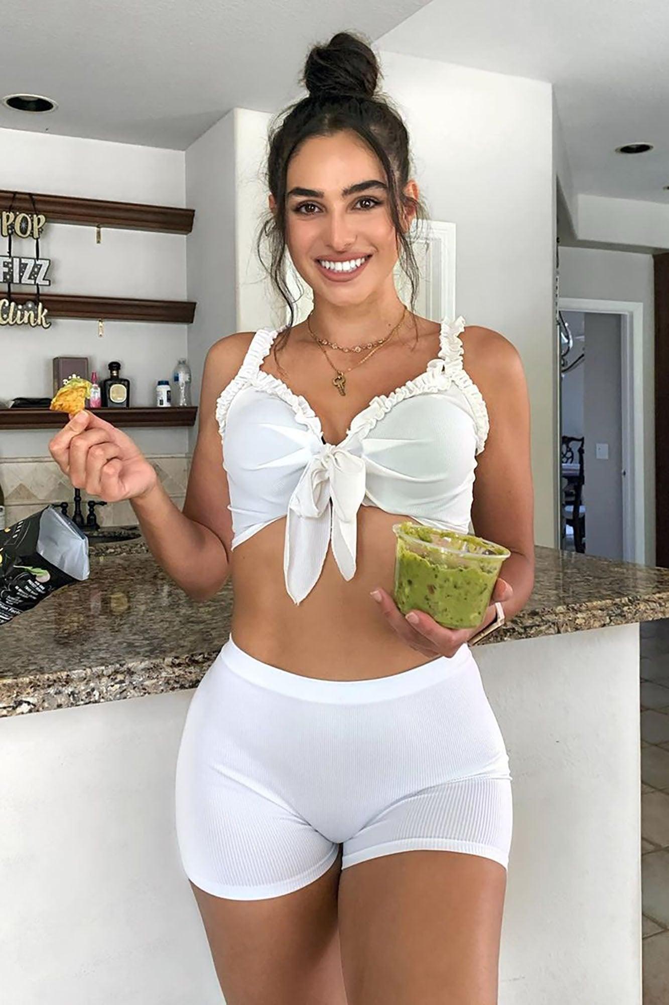 Uncomplicated Seamless Shorts - White Product Image