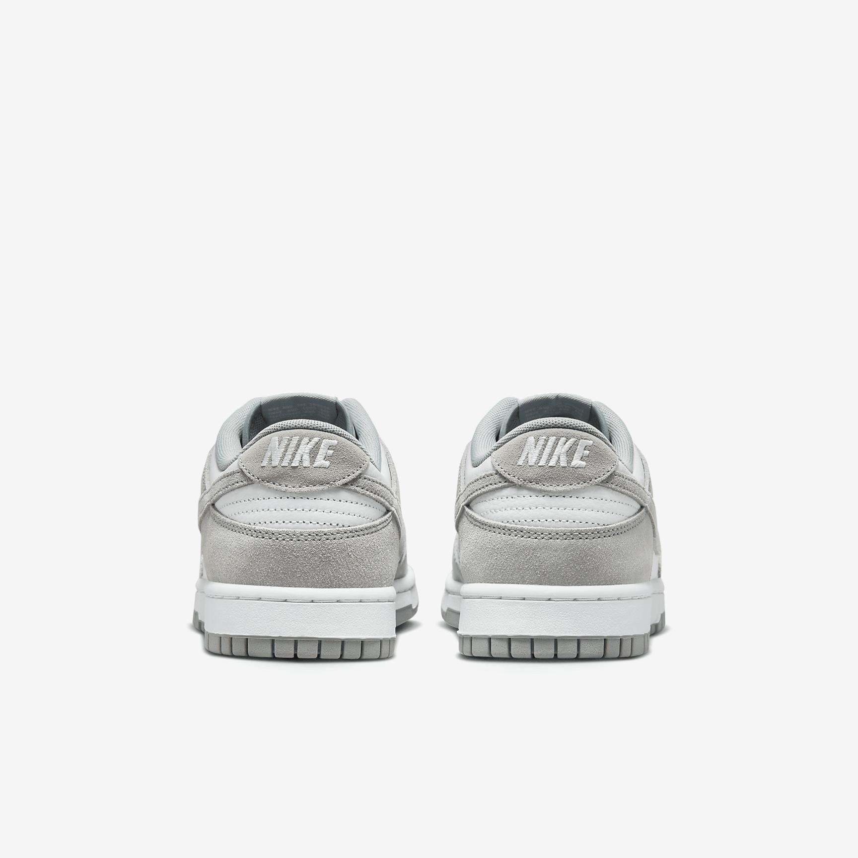 Nike Dunk Low Retro SE Leather/Suede Men's Shoes Product Image