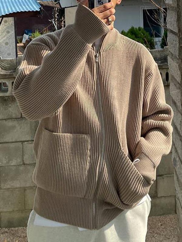 Men's Solid Dual Pocket Zip Up Sweater Product Image