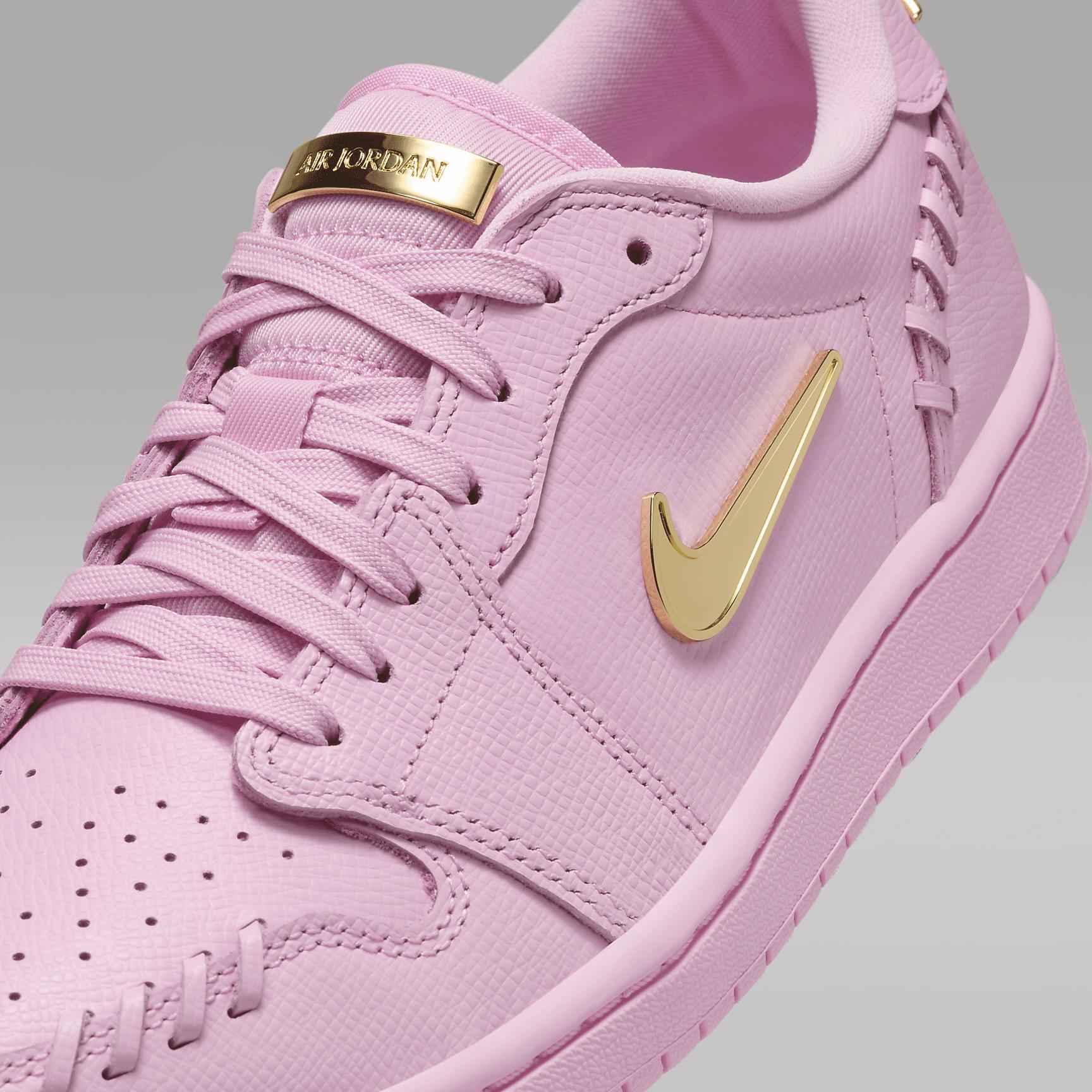 Women's Air Jordan 1 Low Method of Make Shoes Product Image
