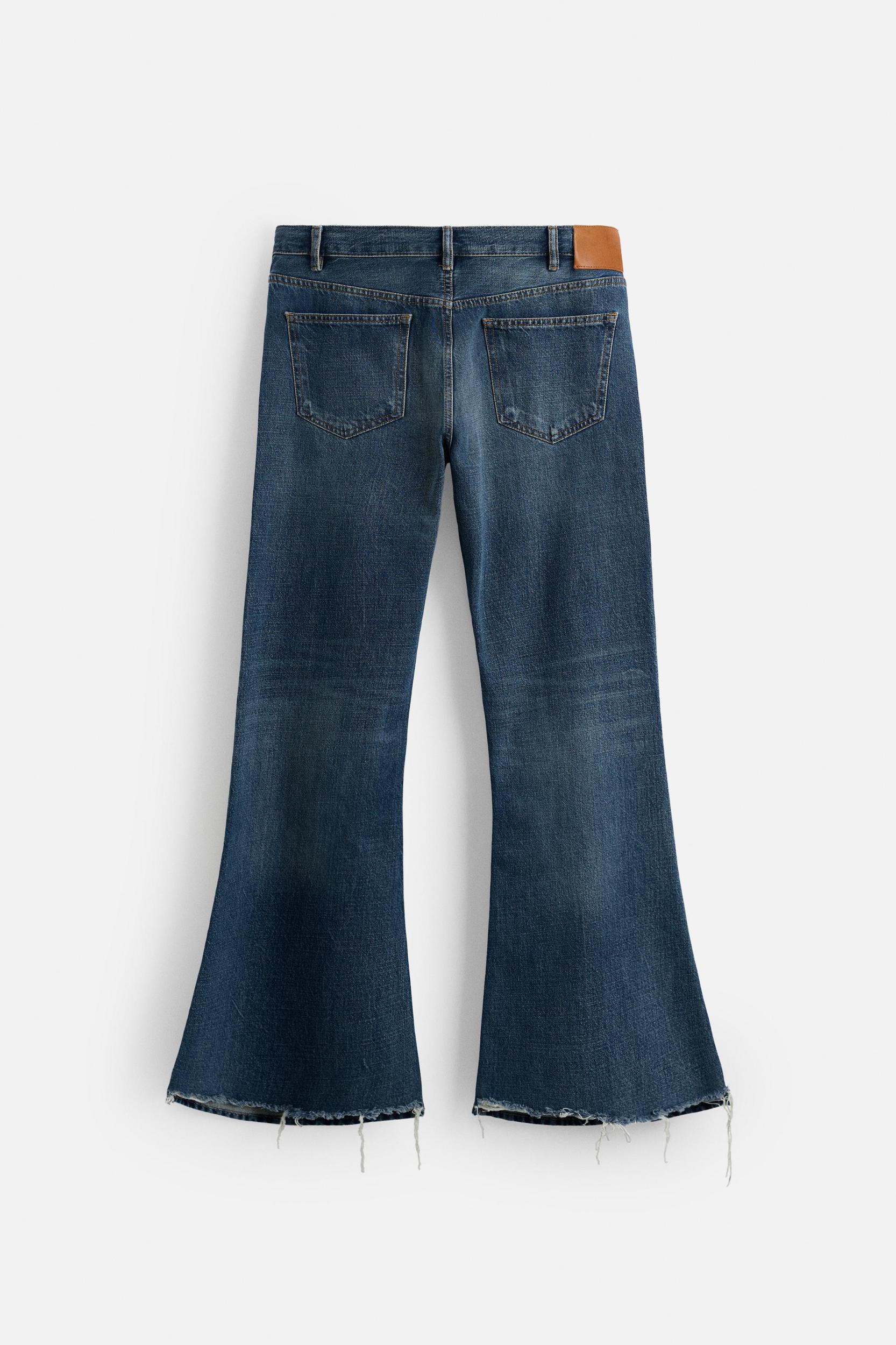 FLARE FIT JEANS Product Image