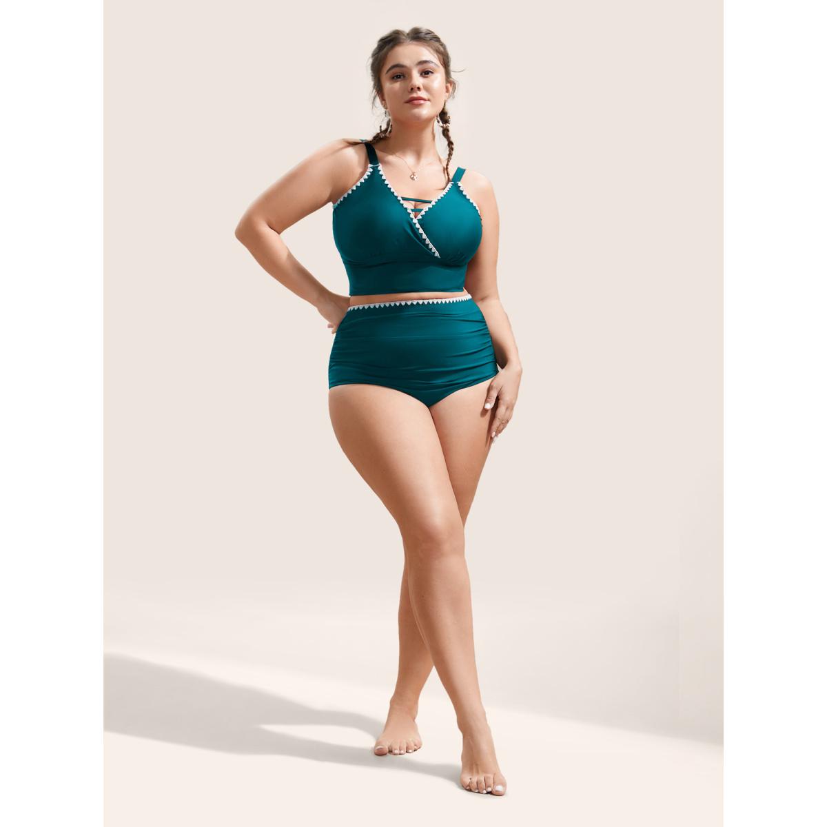 Plus Size Shell Stitch Hollow Out Warp Swim Top Women's Swimwear Black Beach Non High stretch Skinny V-neck Curve Swim Tops BloomChic 30/6X Product Image