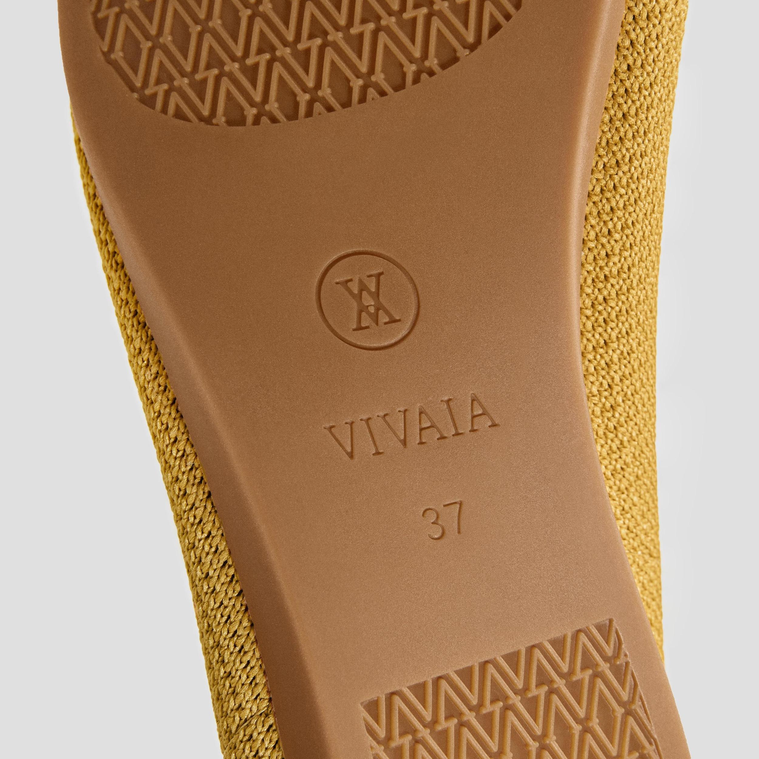 Pointed-Toe Ballet Flats (Aria 5°) Product Image