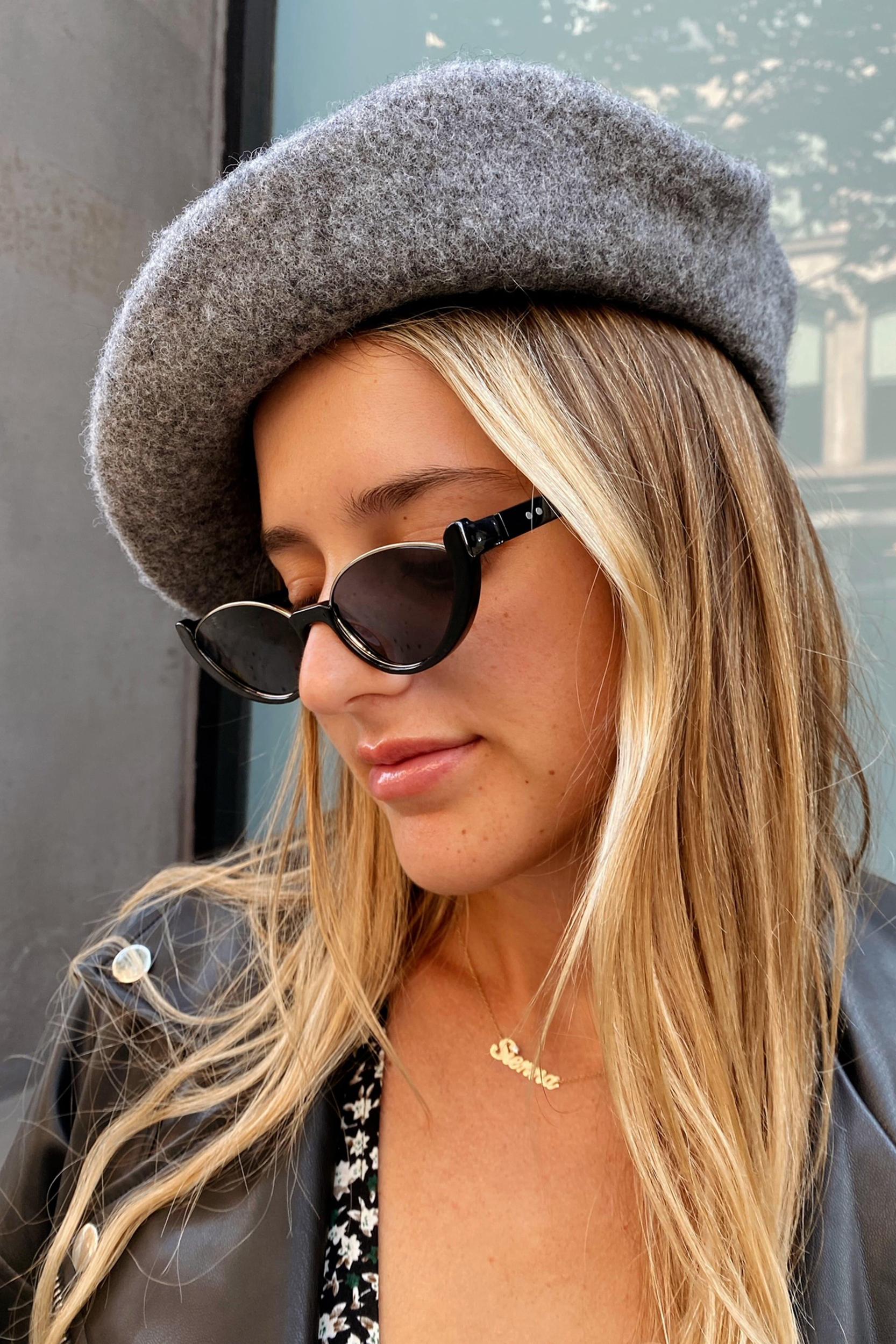 Emille Grey Beret Product Image