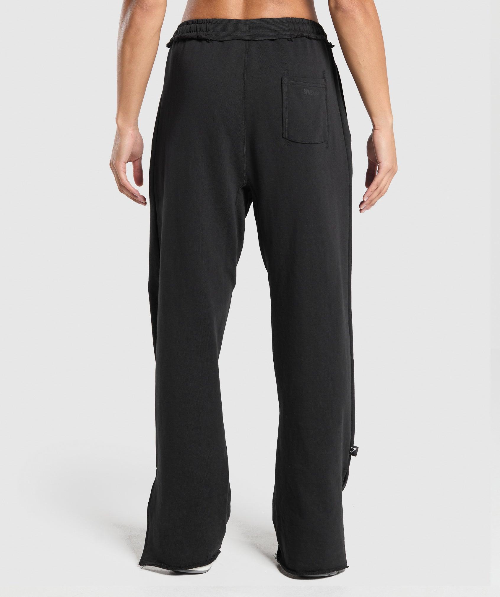 Gymshark Superset Oversized Joggers - Black Female Product Image