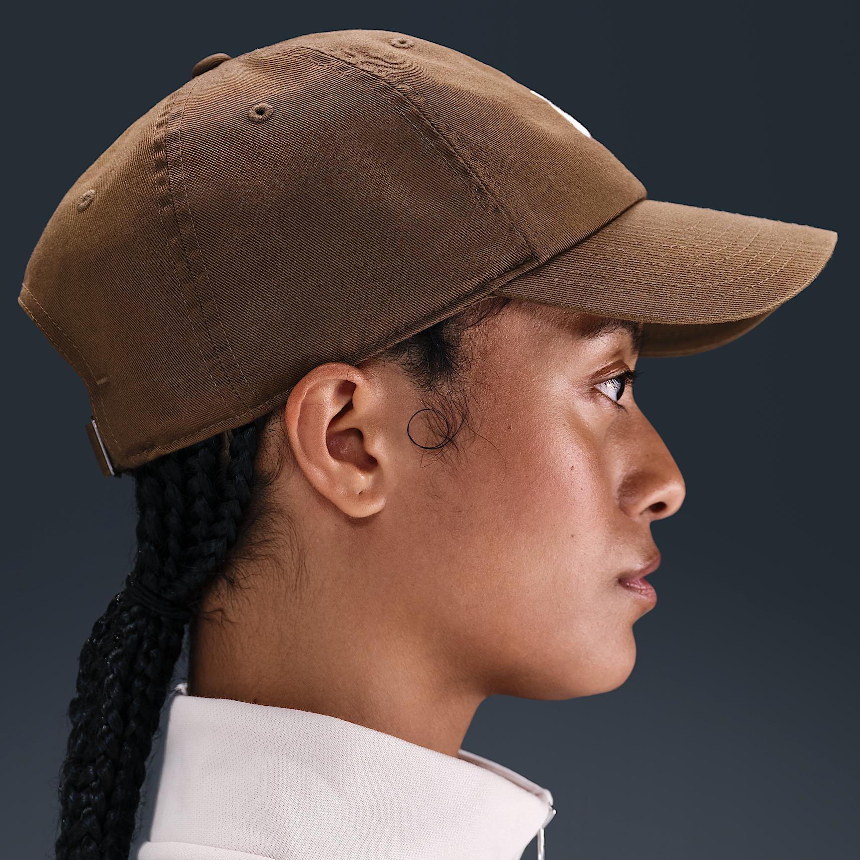 Nike Unisex Club Unstructured Futura Wash Cap | FB5368-235 Product Image