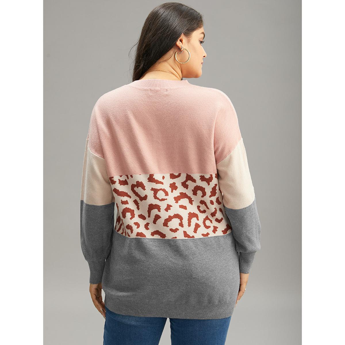 Plus Size Leopard Contrast Patchwork Batwing Sleeve Pullover Multicolor Women Casual Loose Long Sleeve V-neck Dailywear Pullovers BloomChic 18-20/2X Product Image