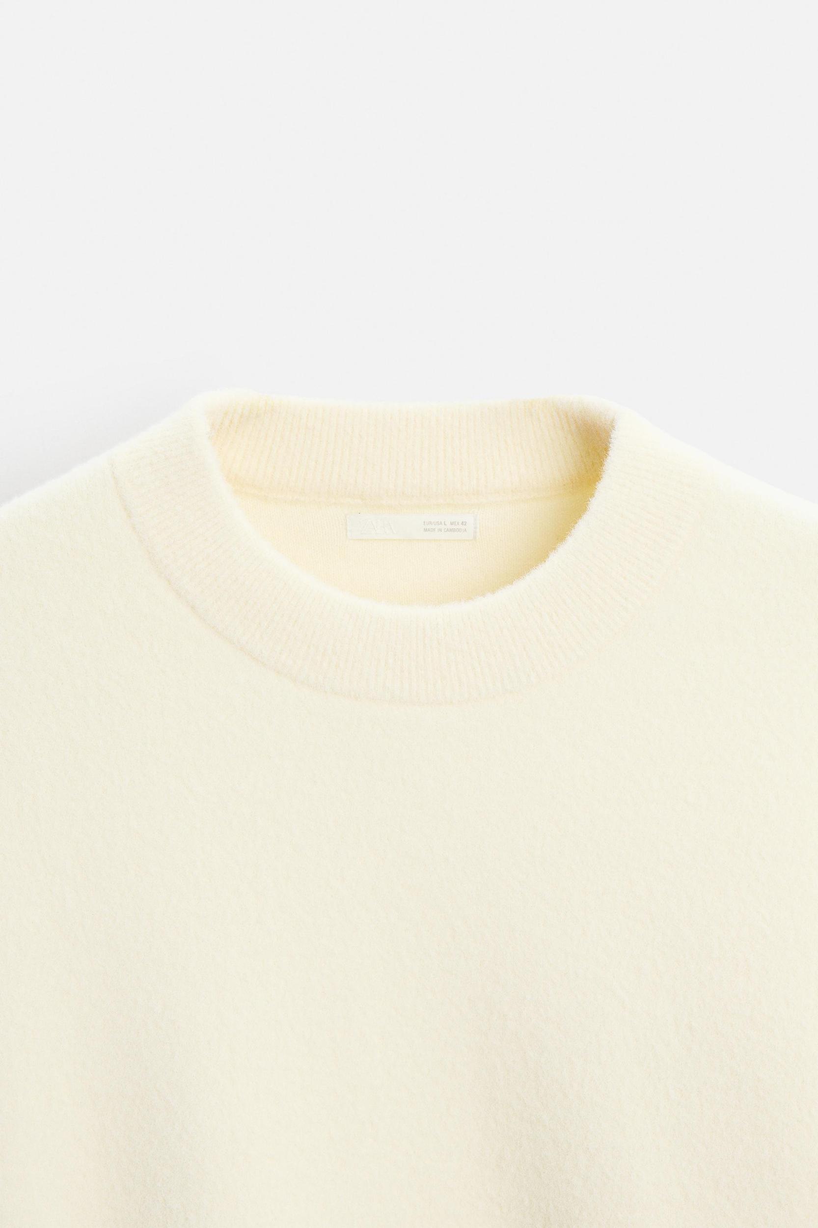 TEXTURED SWEATER Product Image