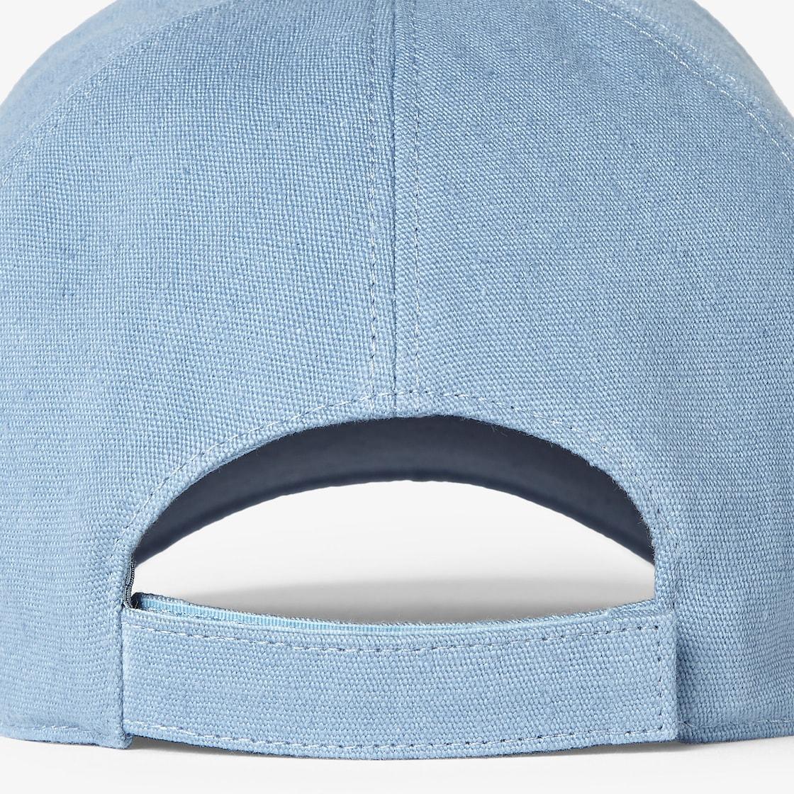 HatLight blue canvas baseball cap Product Image