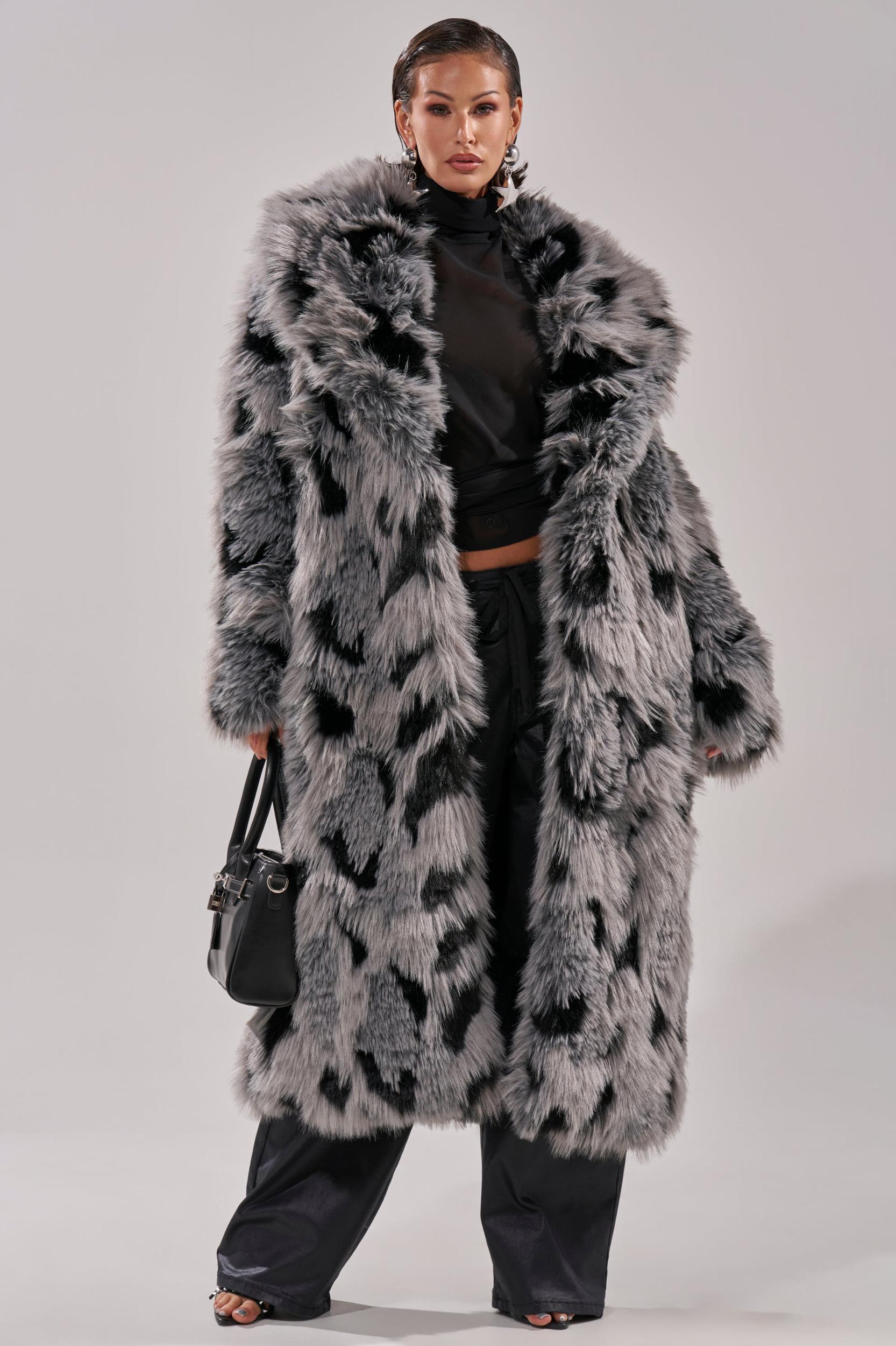 APRES SKI FAUX FUR COAT Product Image
