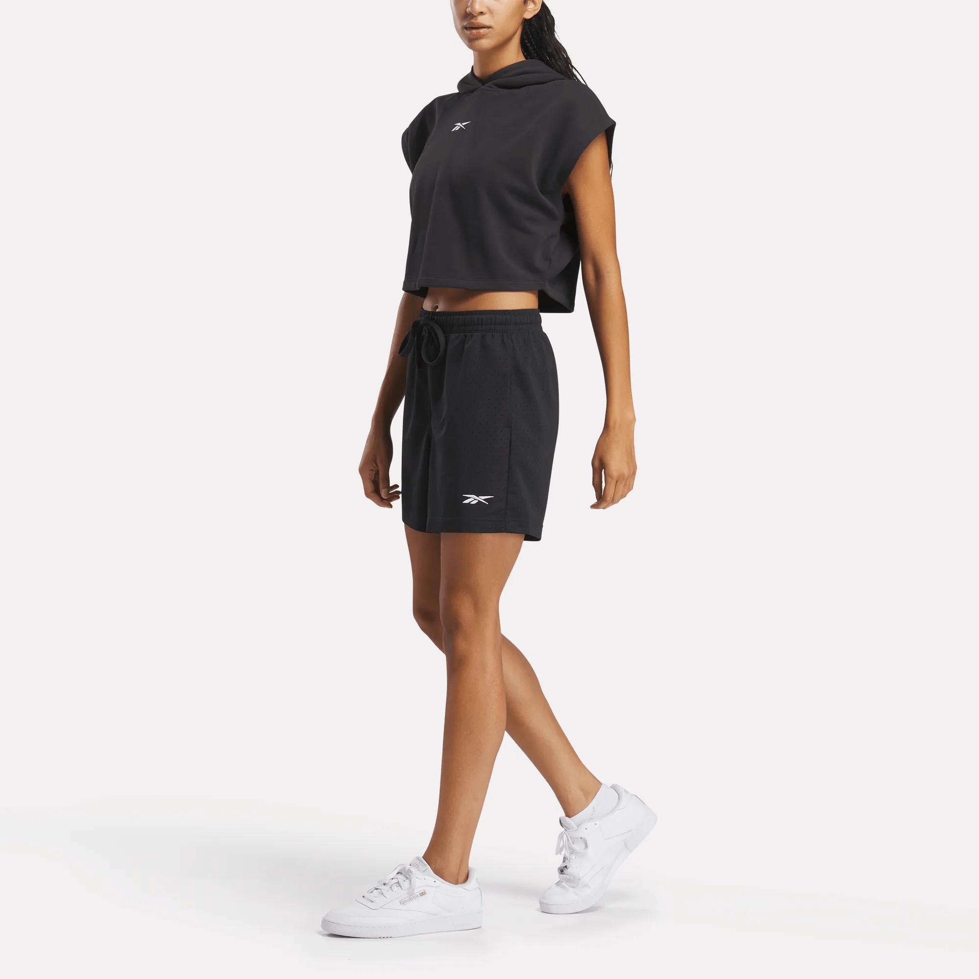 Women's Basketball Off-Court Shorts 5" Female Product Image