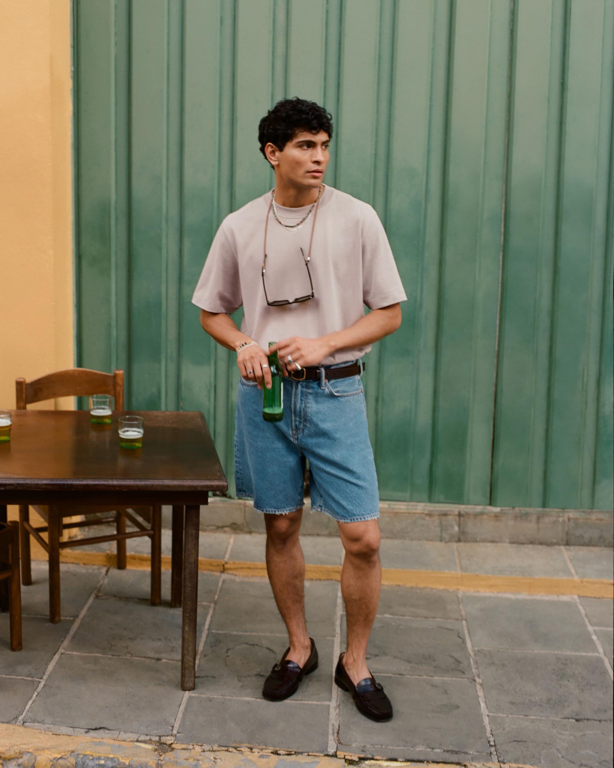 Loose Denim Short Product Image