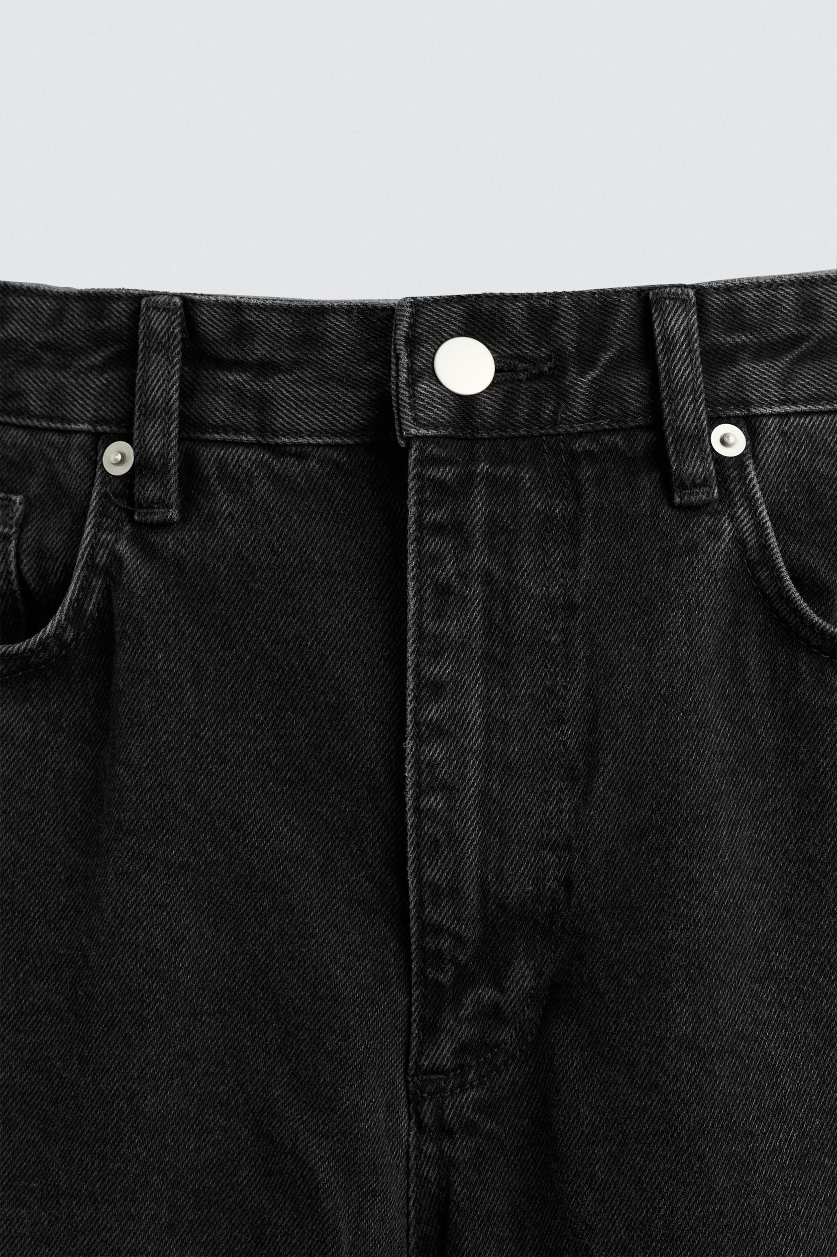 TAPERED WIDE FIT JEANS Product Image