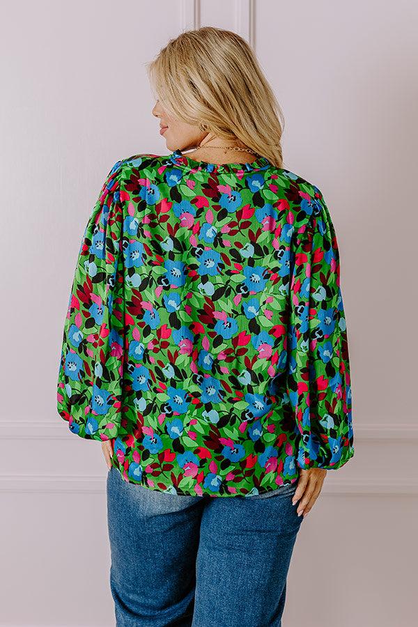 Making Joy Shift Top in Green Curves Product Image