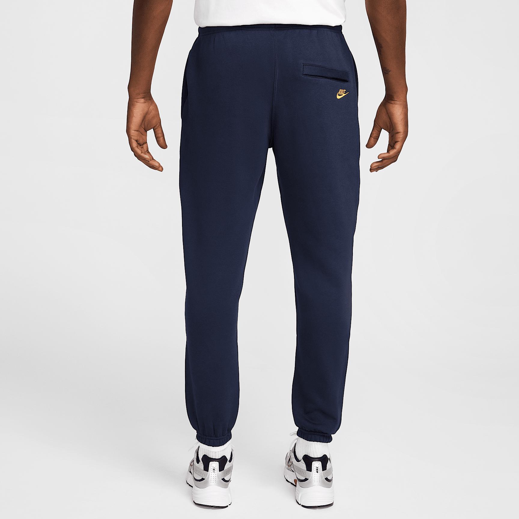 Nike Mens Club Fleece Pants | HJ2185-451 Product Image