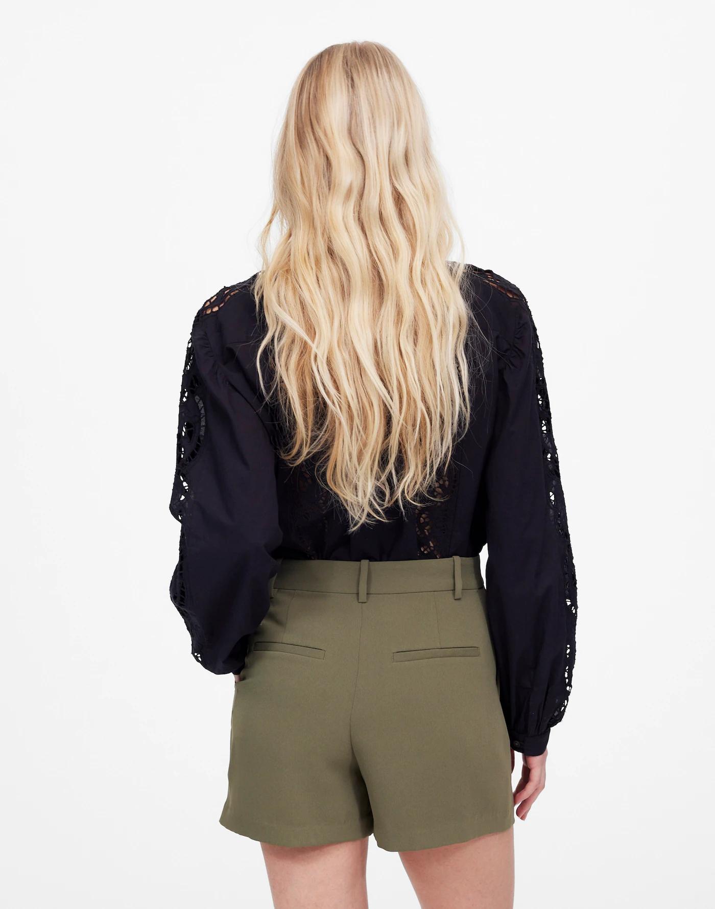 Easy Pleated Trouser Shorts in Crepe Product Image