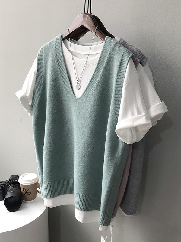 Simple 9 Colors V-Neck Loose Sleeveless Vest Product Image