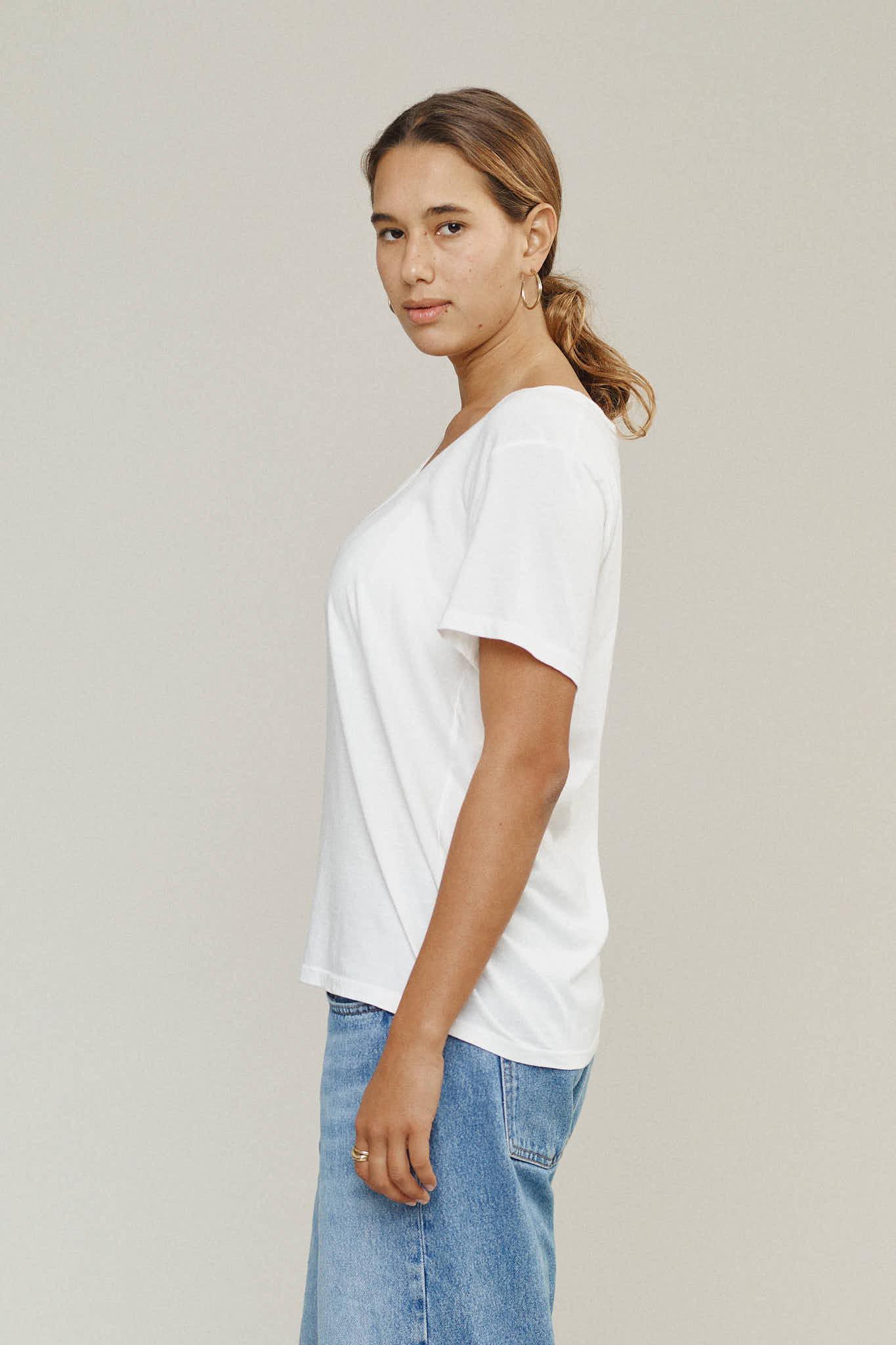 Zuma Scoop Neck Tee Female Product Image