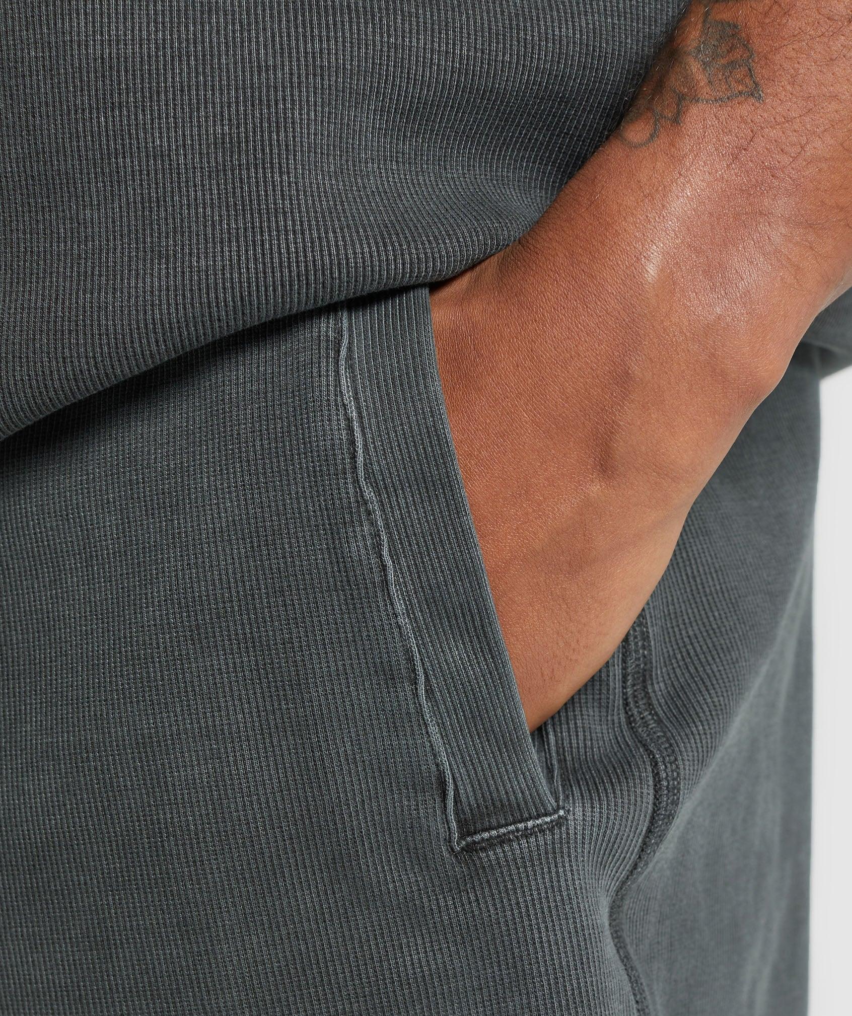 Heavyweight Ribbed Shorts Product Image