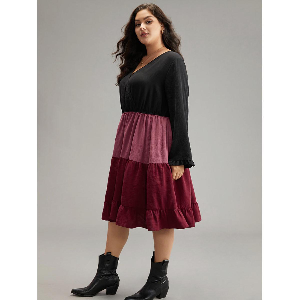 Plus Size Colorblock Contrast Ruffle Layered Hem Dress Black Women Casual Gathered V-neck Long Sleeve Curvy Midi Dress BloomChic 10/M Product Image