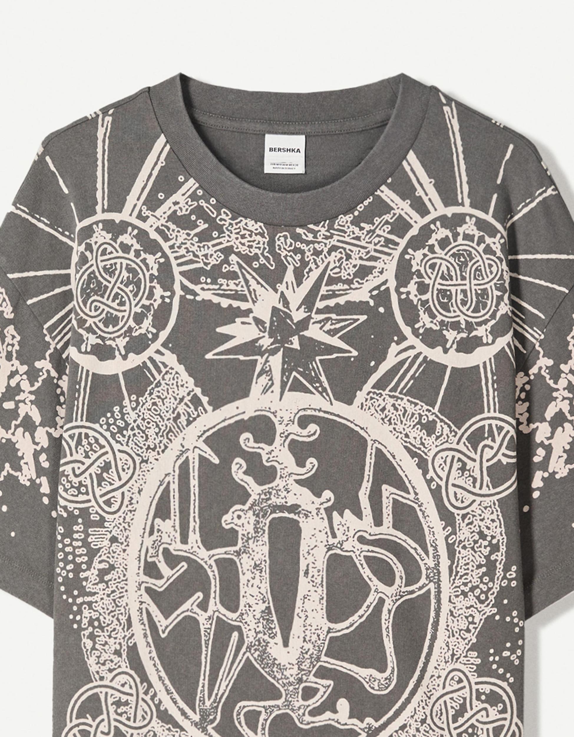 Short sleeve T-shirt with print Product Image