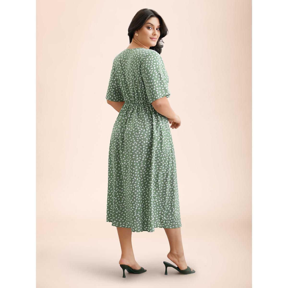 Plus Size Polka Dot Print V-Neck Half Sleeve Midi Dress Greenbean Women Elegant Non V-neck Short sleeve Curvy BloomChic 28/5X Product Image
