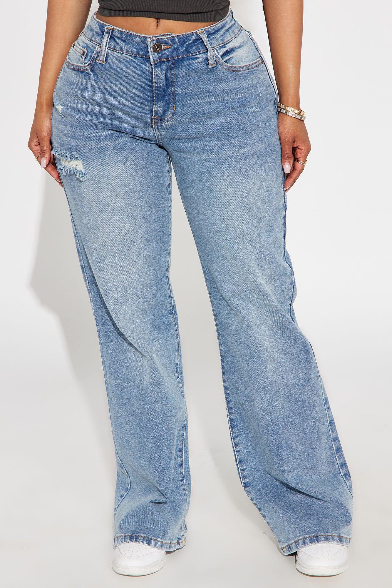 Mellow Moments Low Rise Wide Leg Jeans - Medium Wash Female Product Image