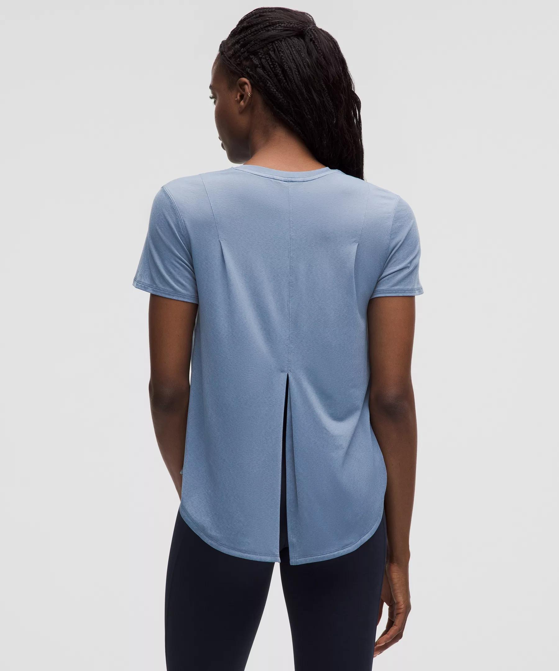 Lightweight Split-Back Training T-Shirt Product Image