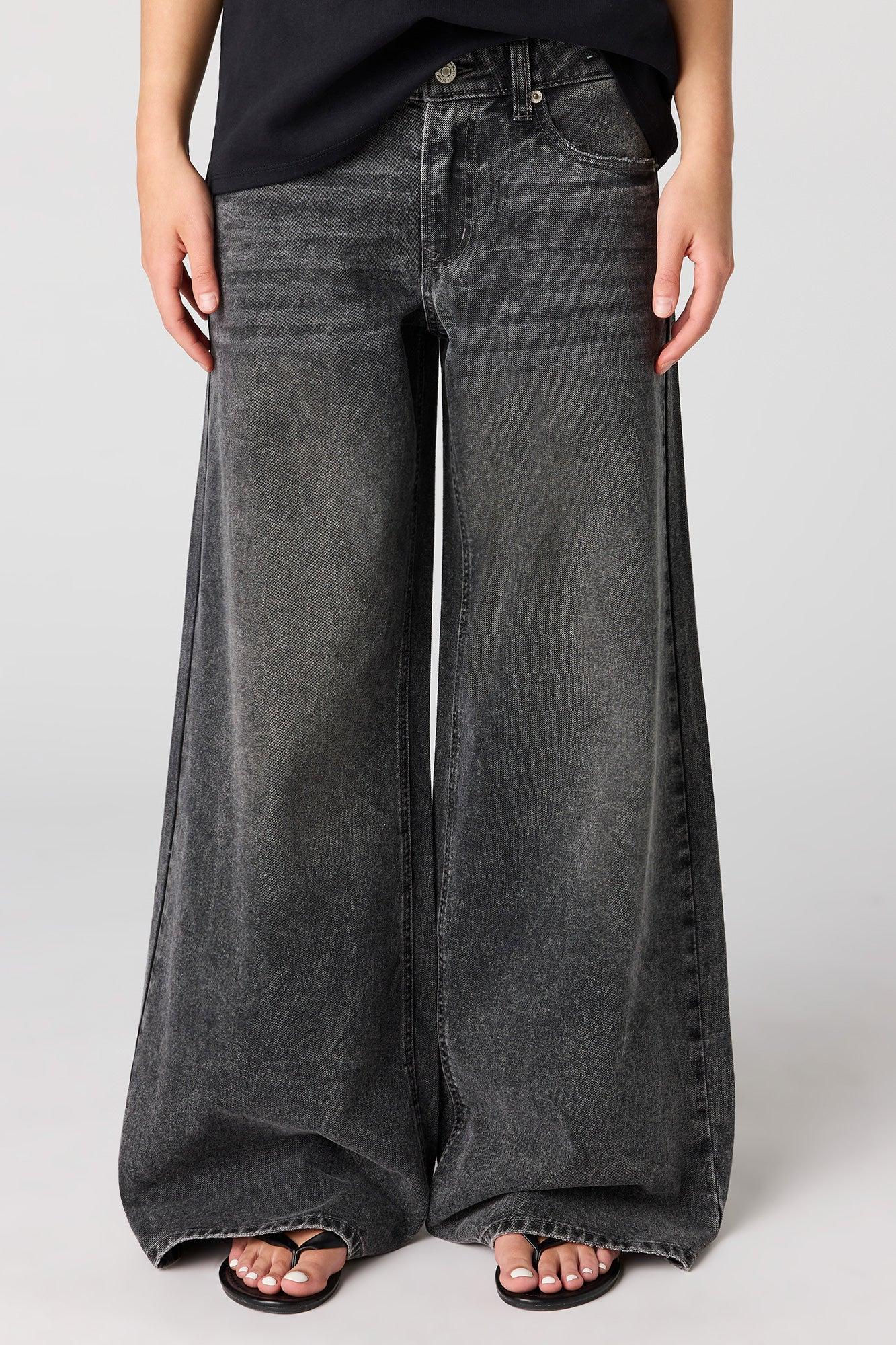 Low Rise Ultra Wide Jean Female Product Image