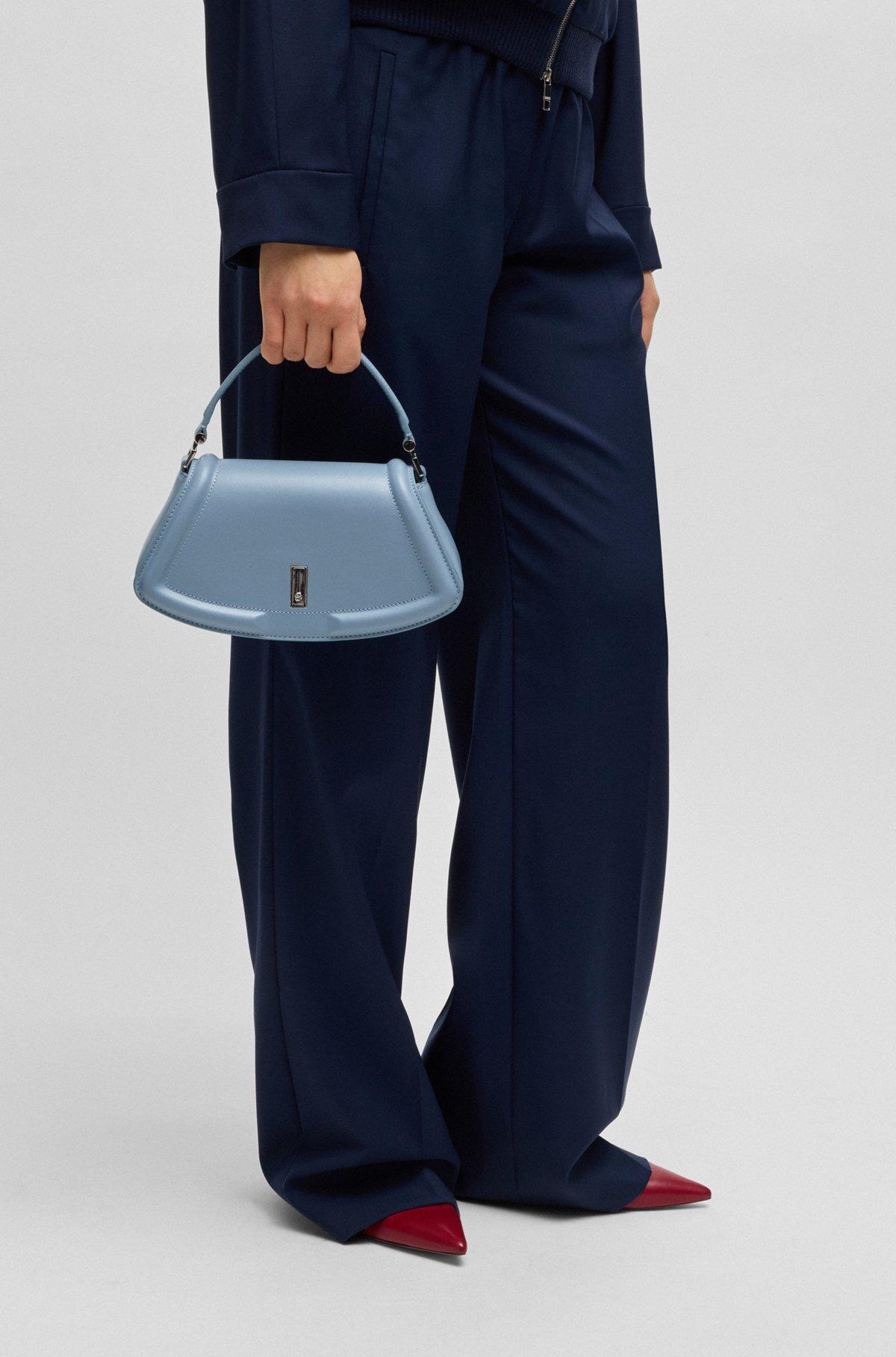 Ariell shoulder bag in leather Product Image