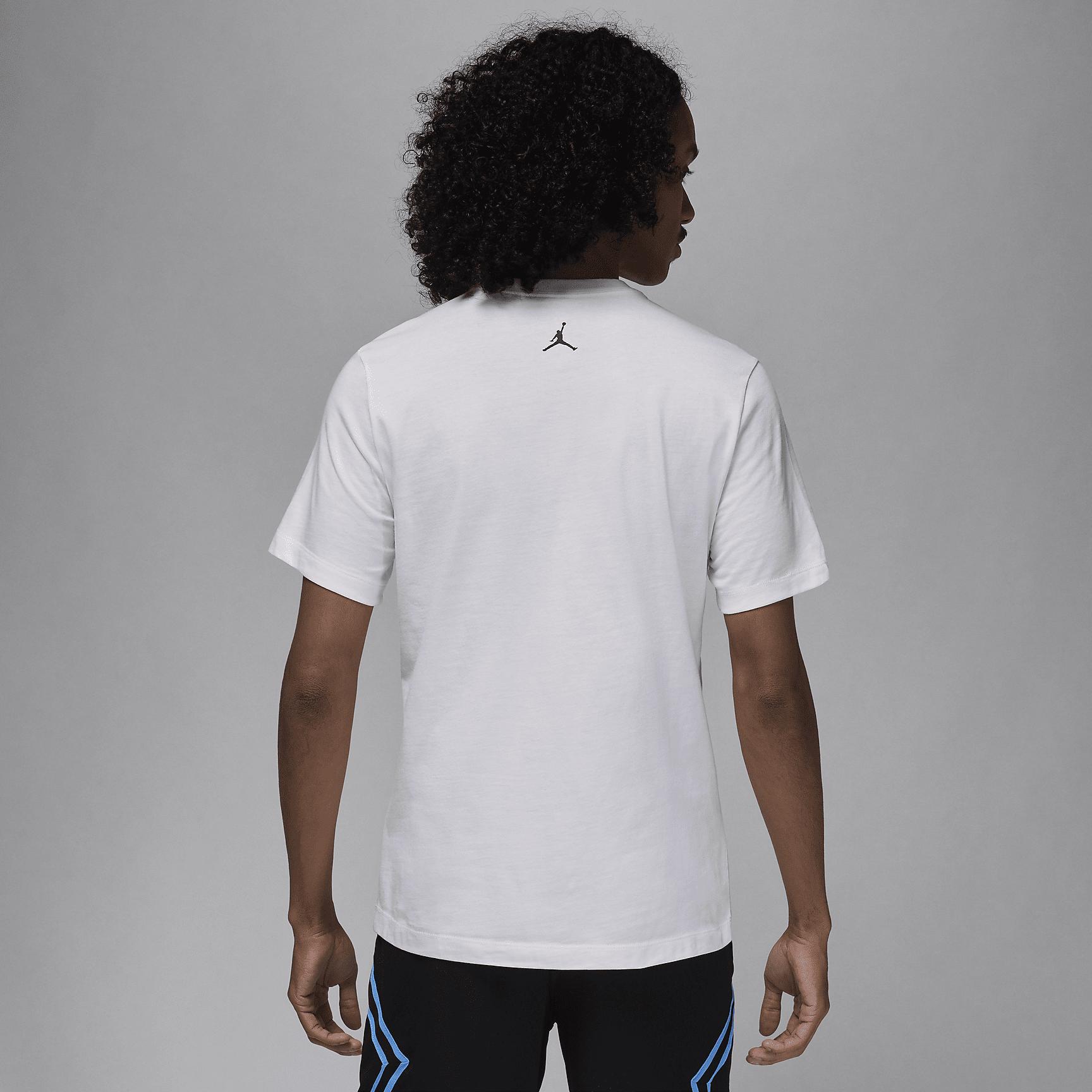 Jordan Sport Men's Dri-FIT T-Shirt Product Image