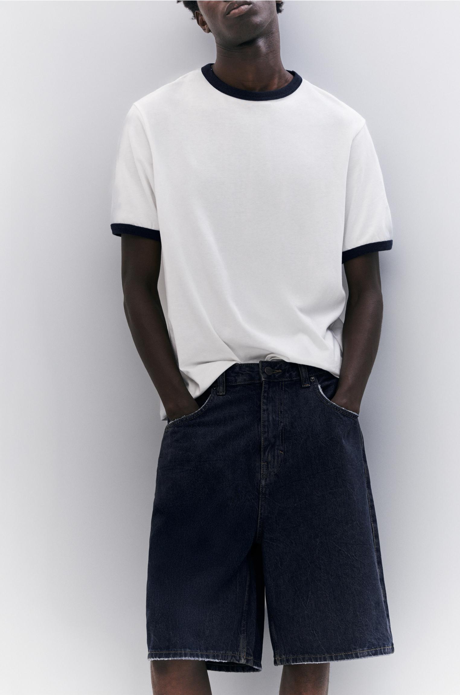 Loose baggy denim Bermuda shorts Product Image