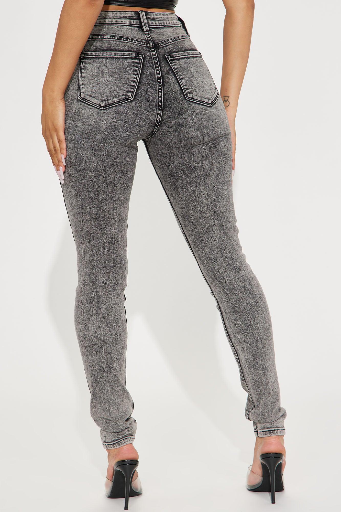Tall It's Giving High Stretch Curvy Skinny Jeans - Acid Wash Grey Product Image