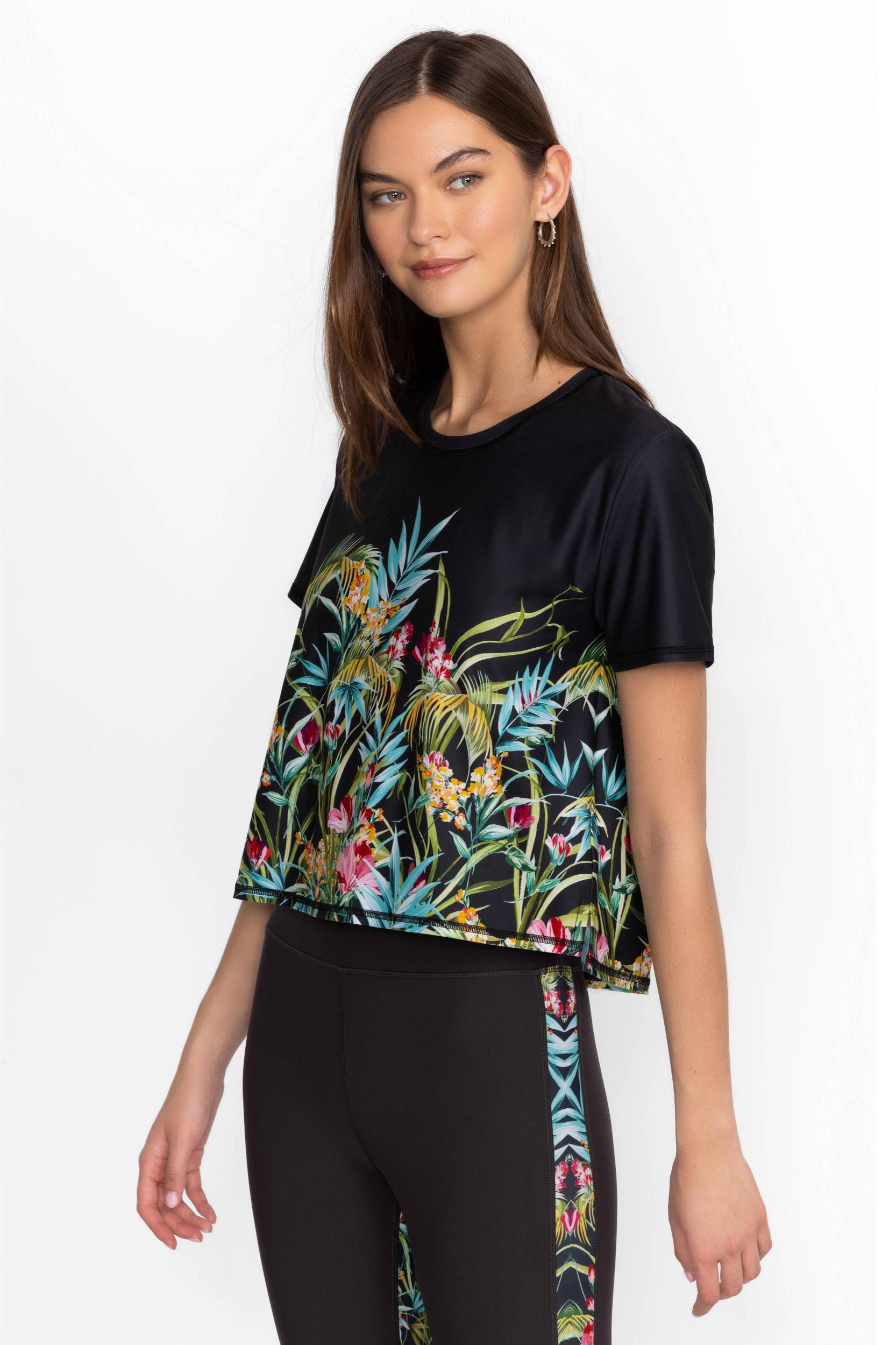 Bee Active Short Sleeve Step Hem Tee Product Image