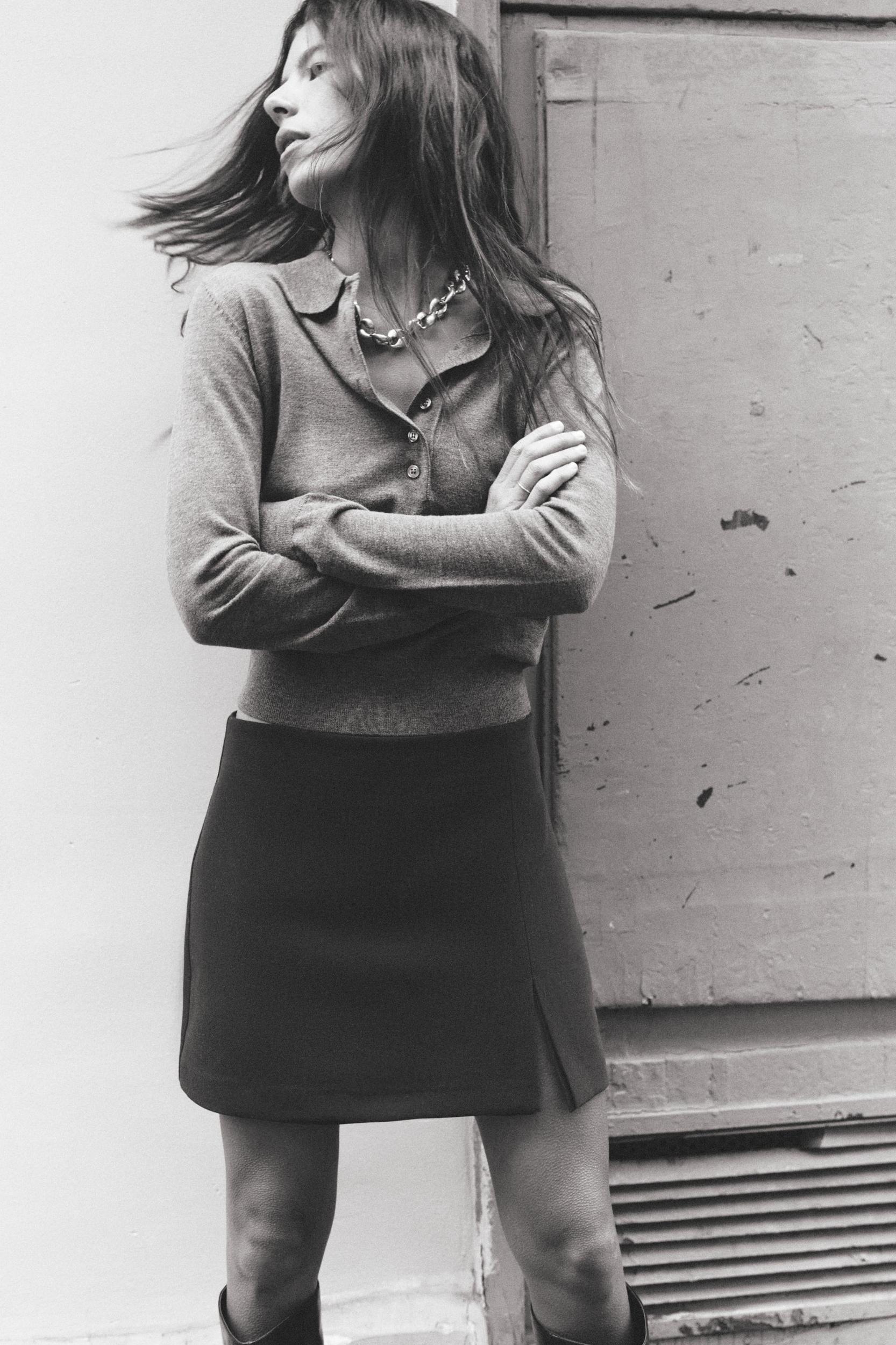 PLAIN KNIT POLO SWEATER Product Image