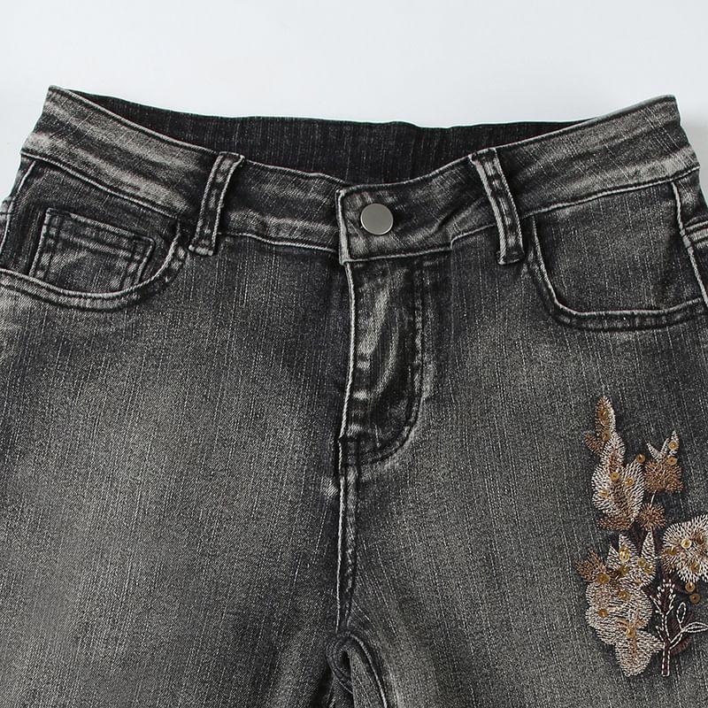 Mid Waist Floral Embroidered Flared Jeans Product Image