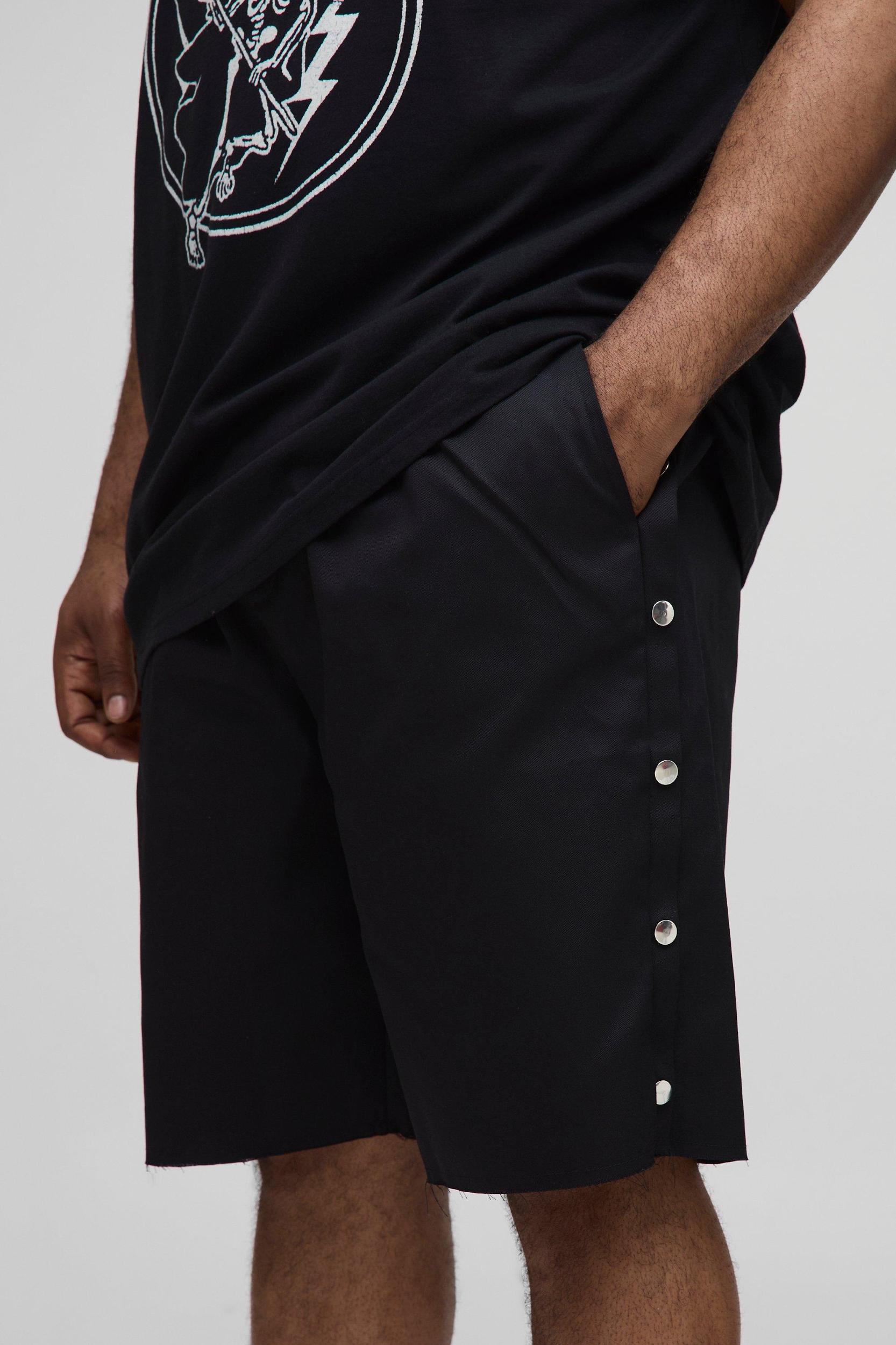 Plus Relaxed Fit Popper Side Drawcord Shorts | boohooMAN USA Product Image