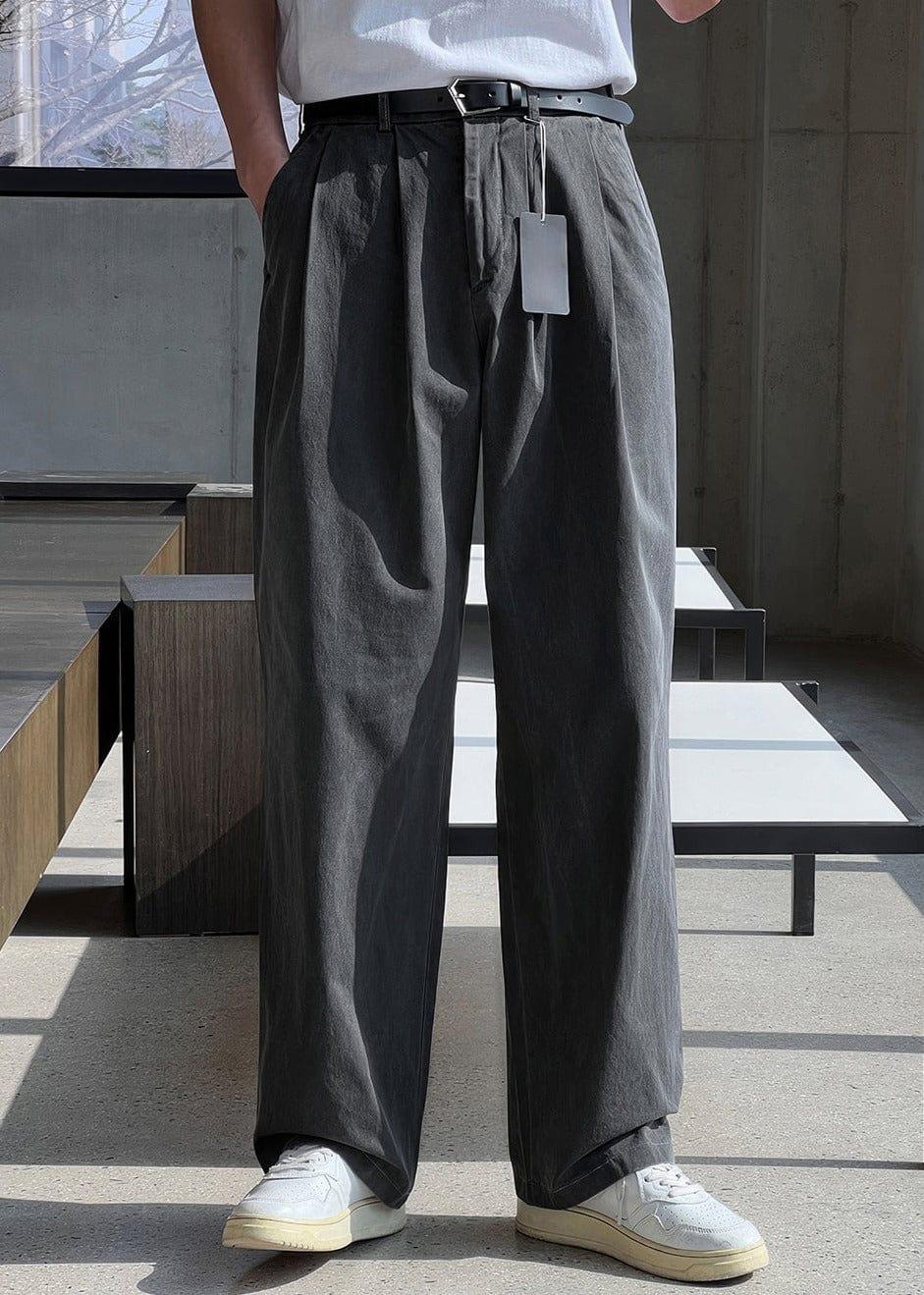 RT No. 11644 PLEATED FOLDED RELAX STRAIGHT JEANS Product Image