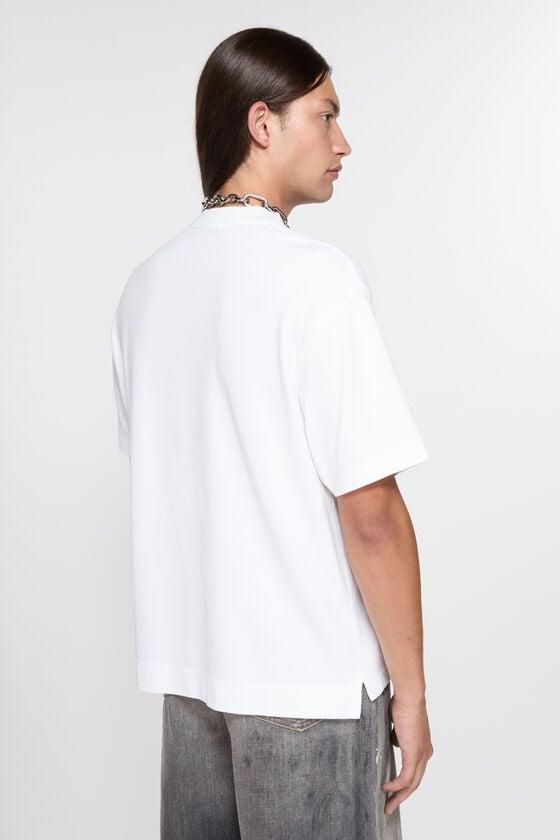 Logo t-shirt - Relaxed fit Product Image