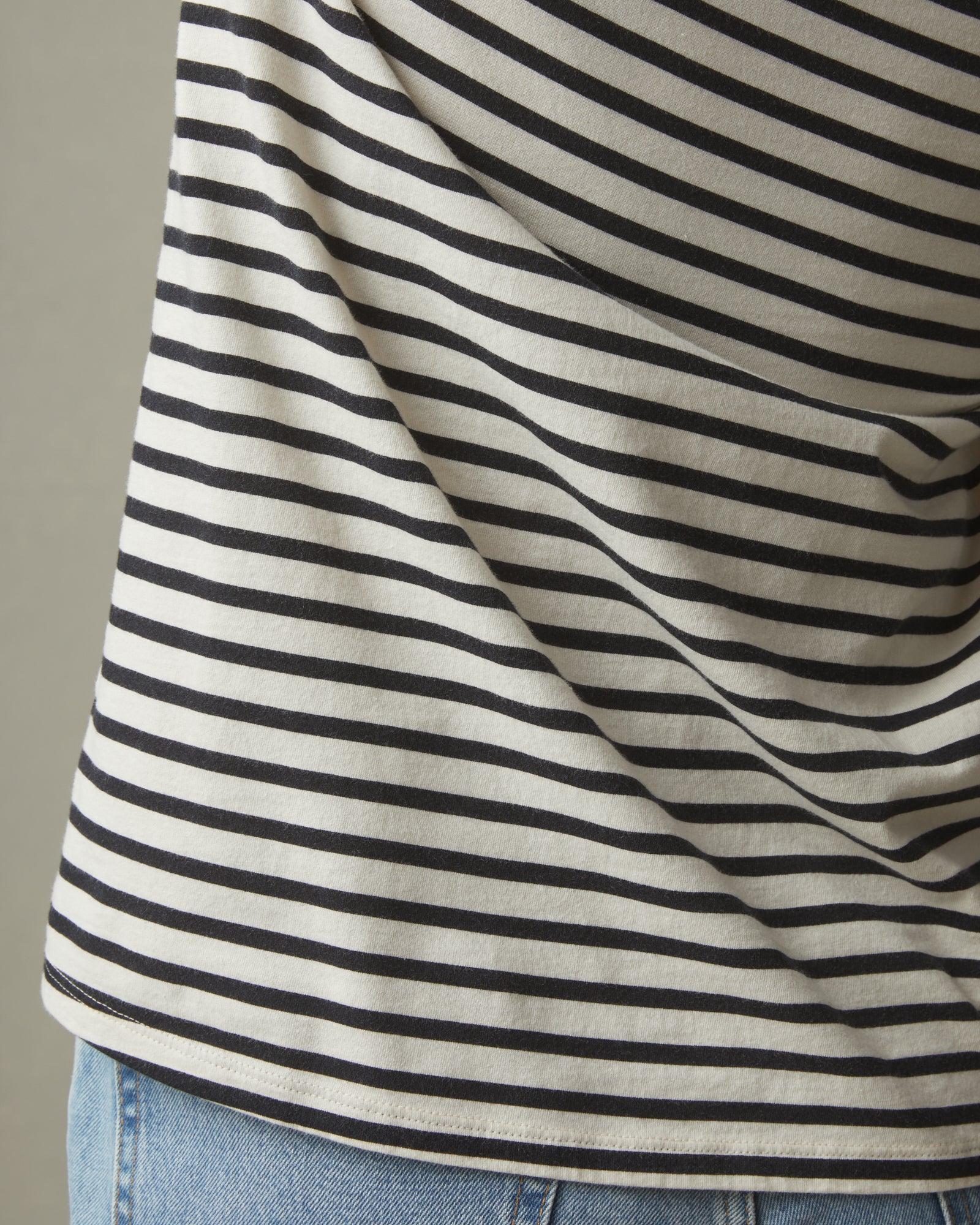 Women's Striped Classic Cotton Crew - Turtledove/Dark Navy Female Product Image